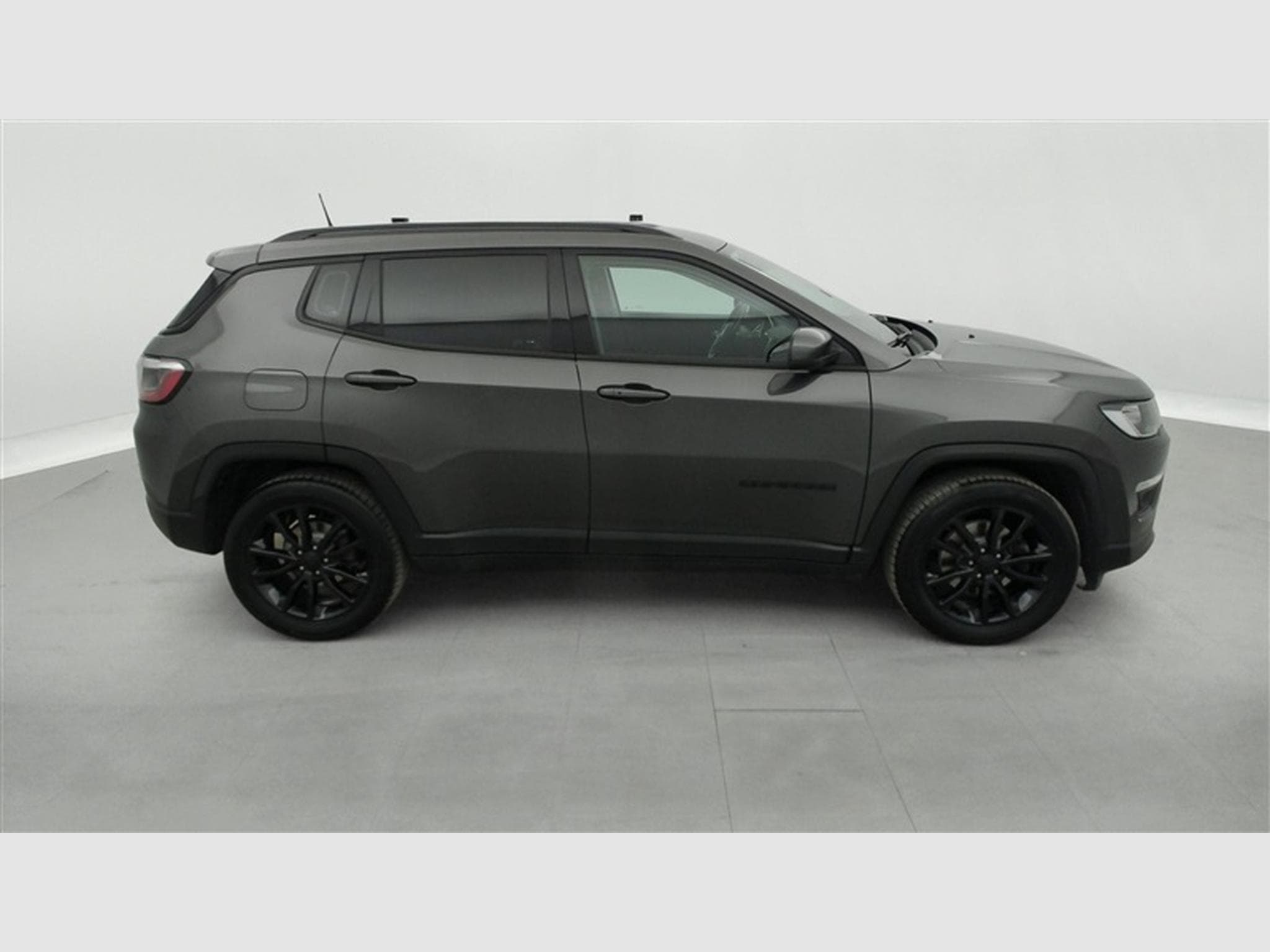 Jeep Compass 1.3 Turbo 150cv DCT Night Eagle NAVI / FULL LED / CAMERA (2021) - Photo 24