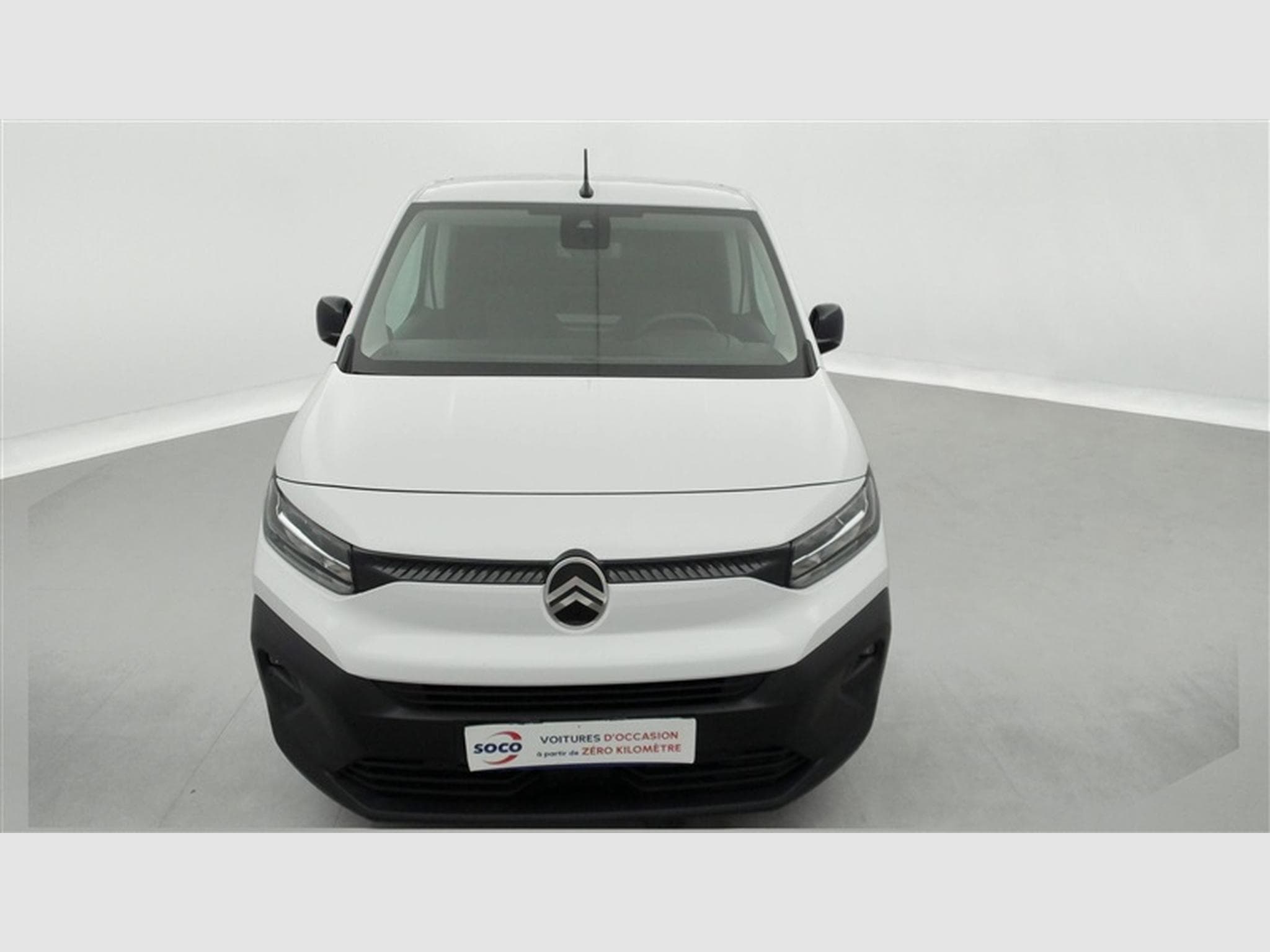 Citroen Berlingo 1.5 BlueHDi XL Heavy EAT8 NAVI / FULL LED (2025) - Photo 4