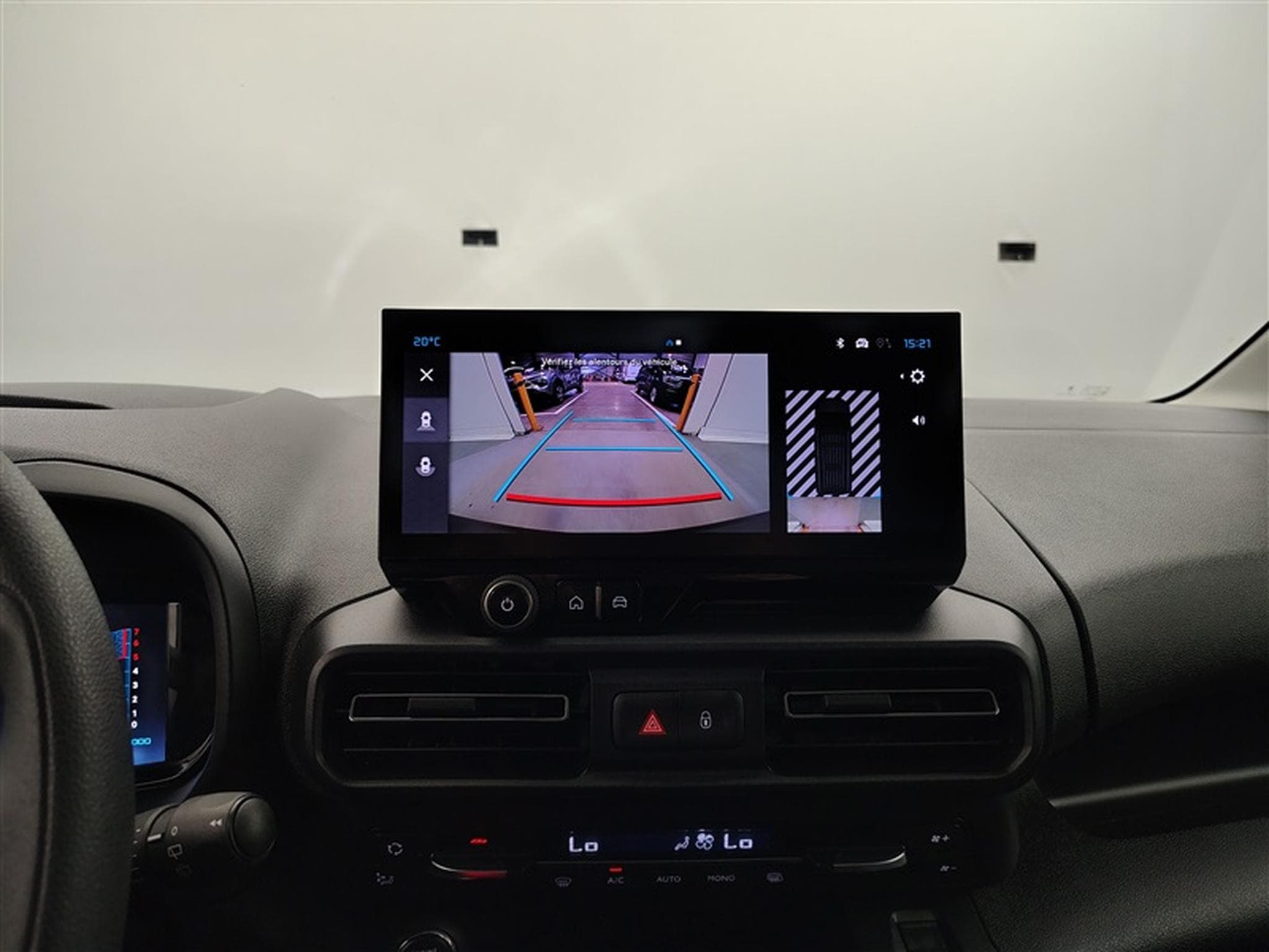 Citroen Berlingo 1.5 BlueHDi XL Heavy EAT8 NAVI / FULL LED (2025) - Photo 17
