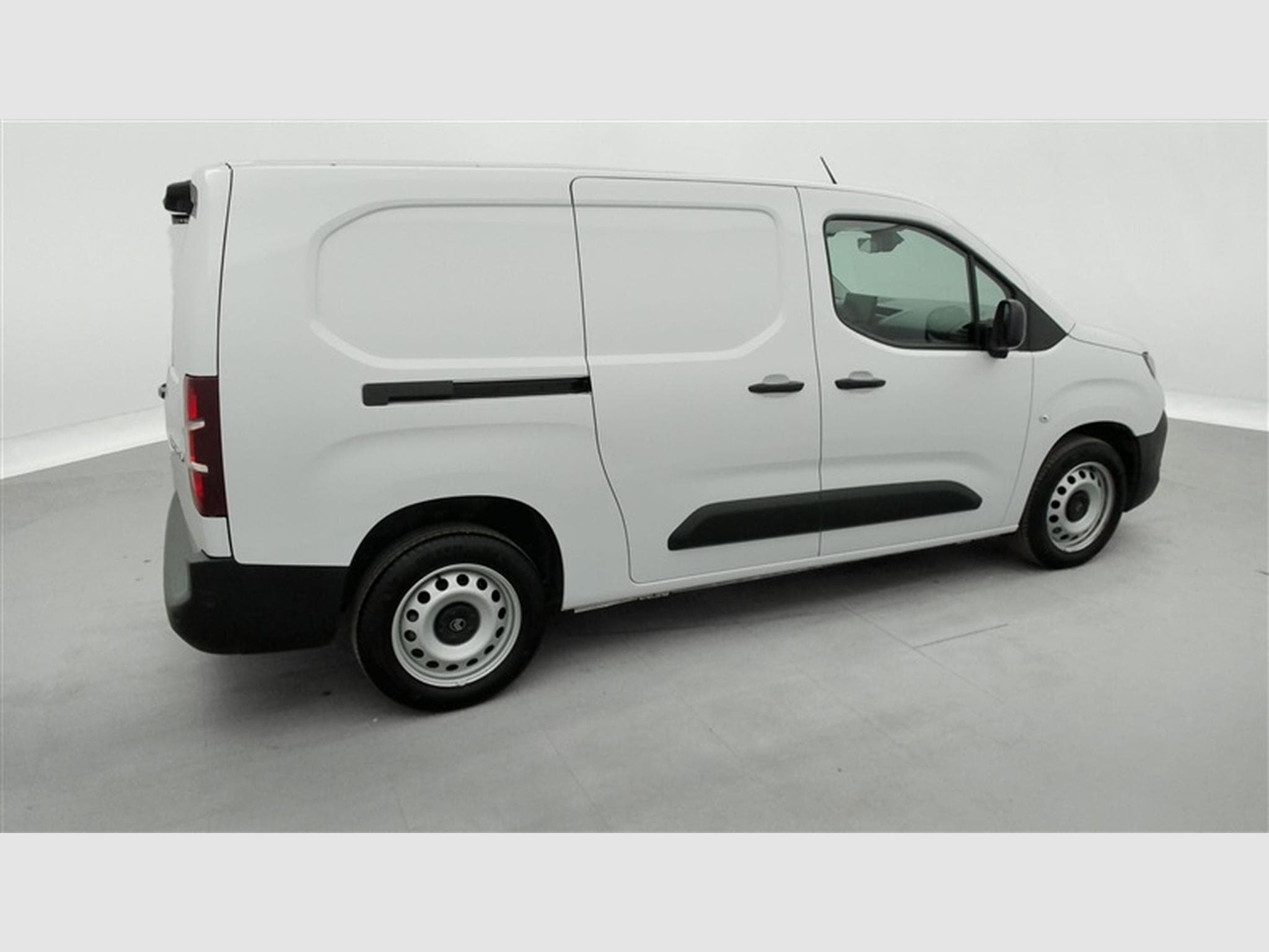 Citroen Berlingo 1.5 BlueHDi XL Heavy EAT8 NAVI / FULL LED (2025) - Photo 24