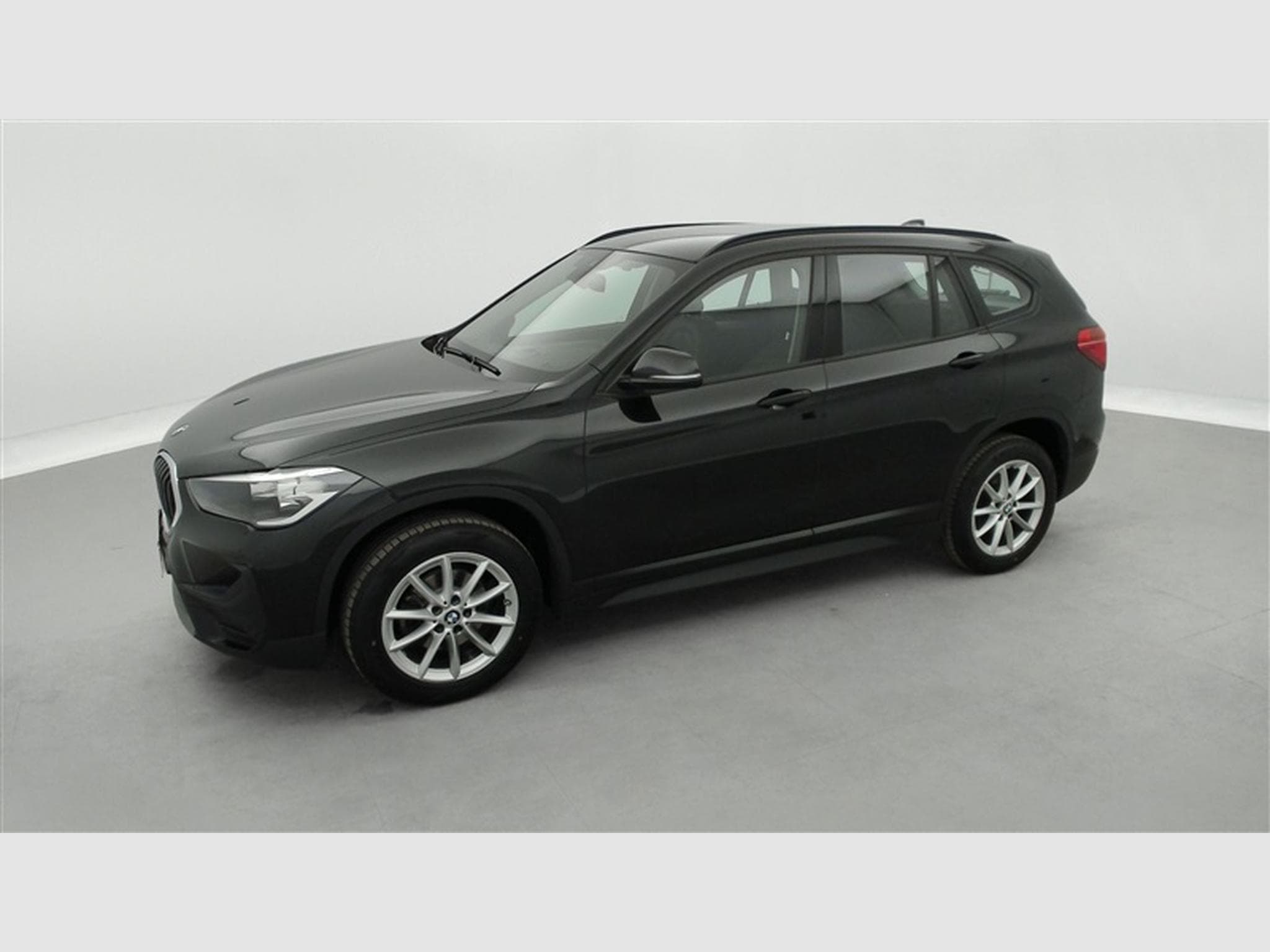 BMW X1 1.5 dA sDrive16 NAVI / CUIR (2022) - Photo 21