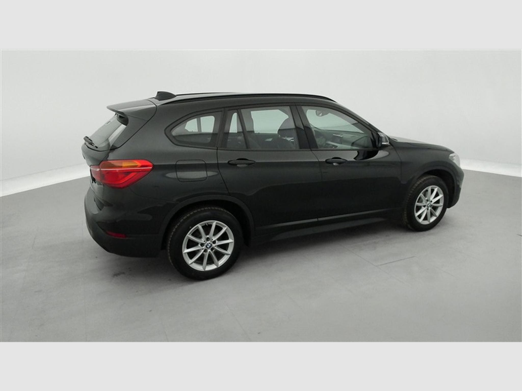 BMW X1 1.5 dA sDrive16 NAVI / CUIR (2022) - Photo 25