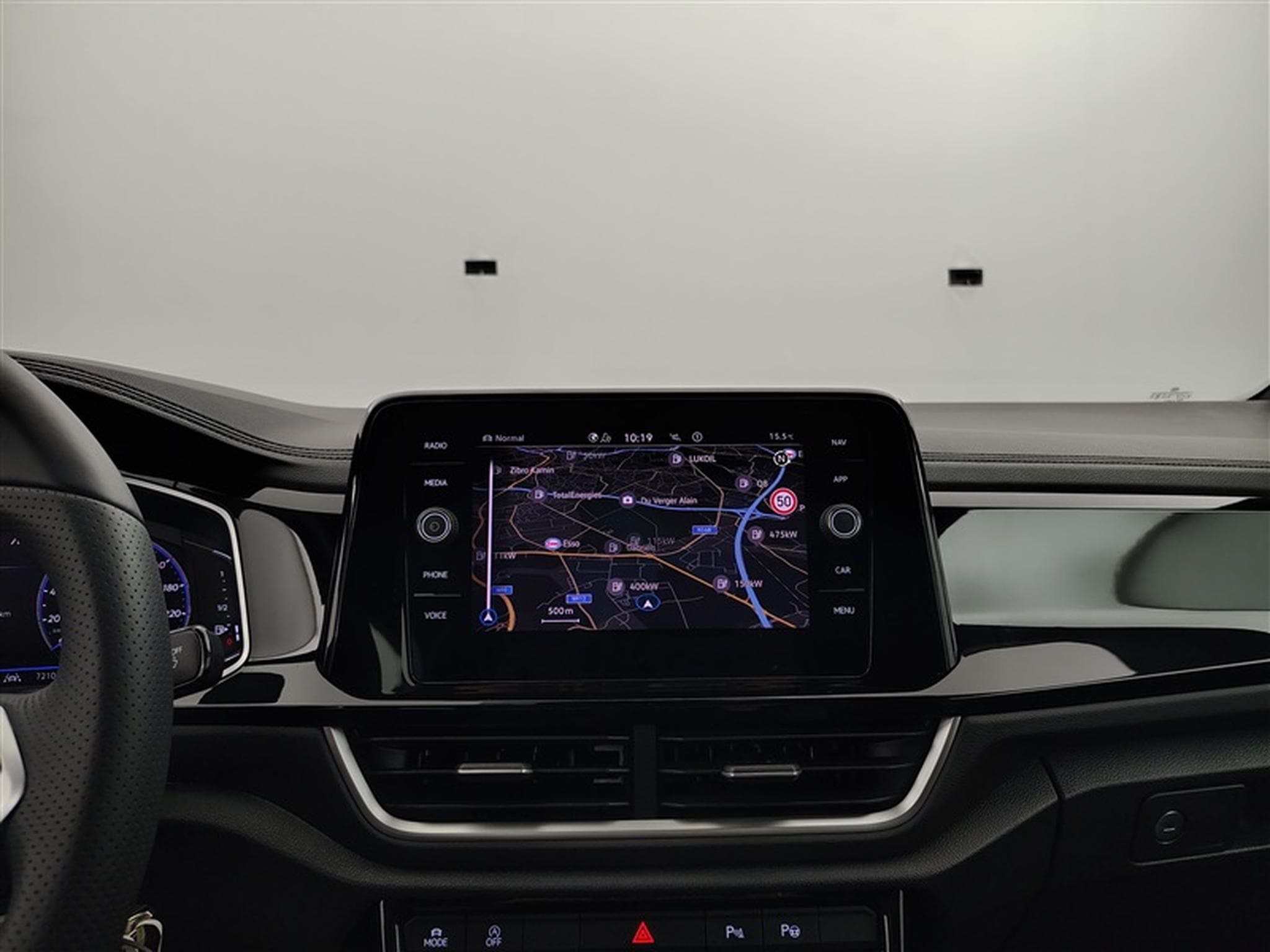 VW T-Roc Cabriolet 1.5 TSI R-Line Business DSG (2025) - Photo 10