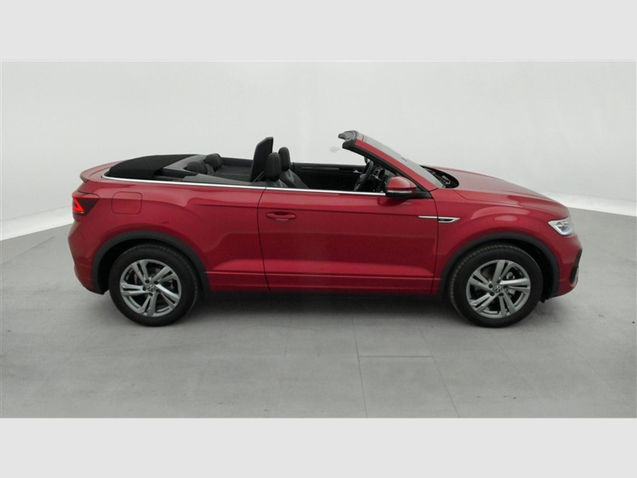 VW T-Roc Cabriolet 1.5 TSI R-Line Business DSG (2025) - Photo 24