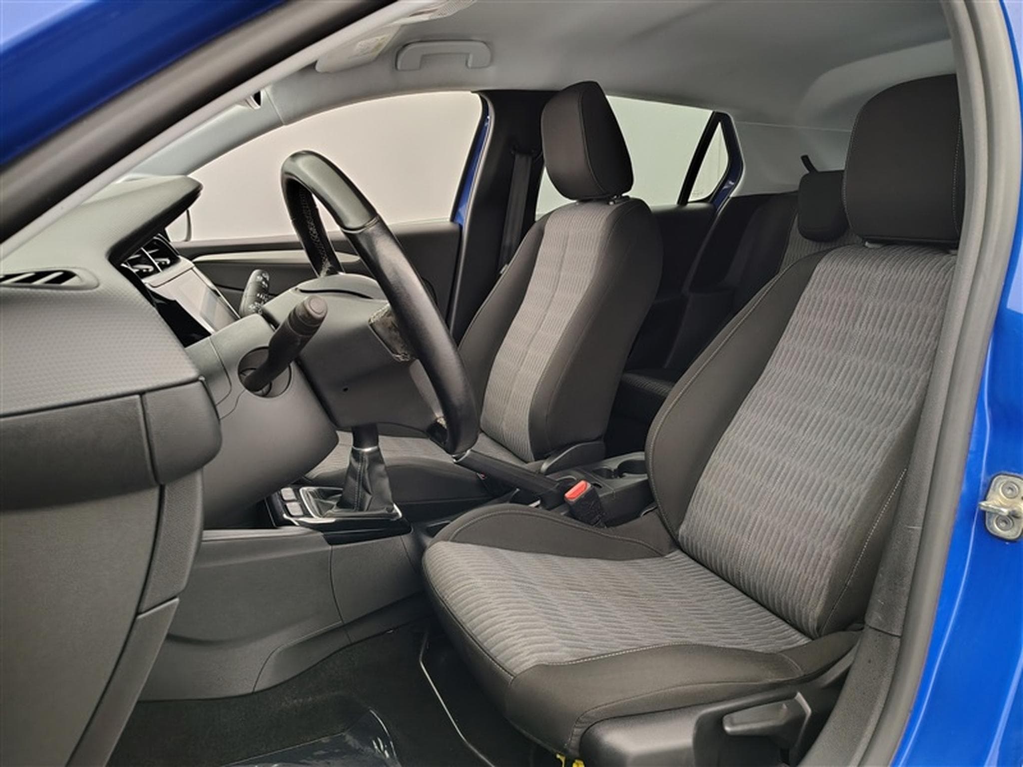 Opel Corsa 1.2i Elegance NAVI/CAM/CARPLAY (2020) - Photo 7