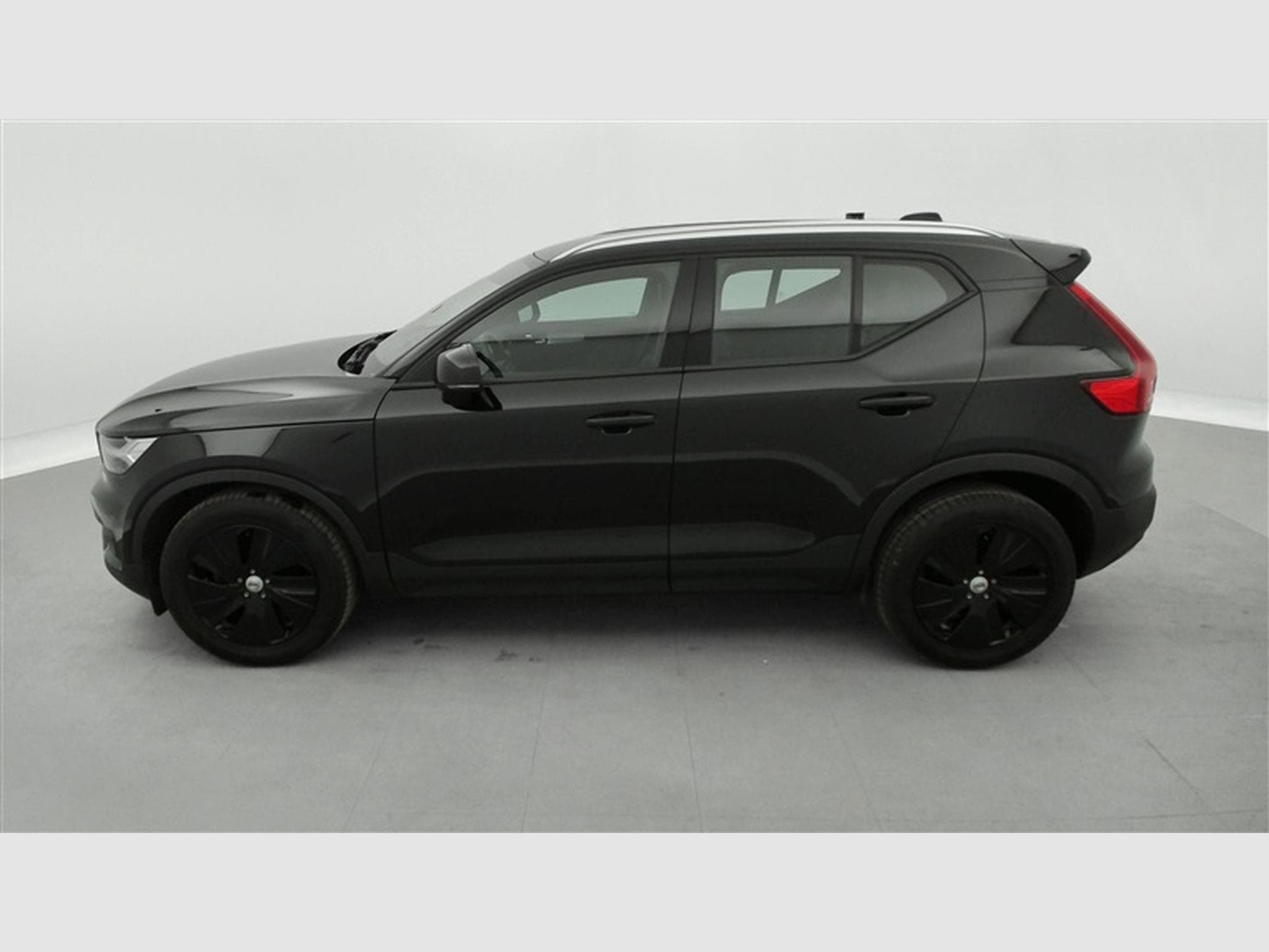 Volvo XC40 1.5 T2 Momentum Pro (2021) - Photo 3