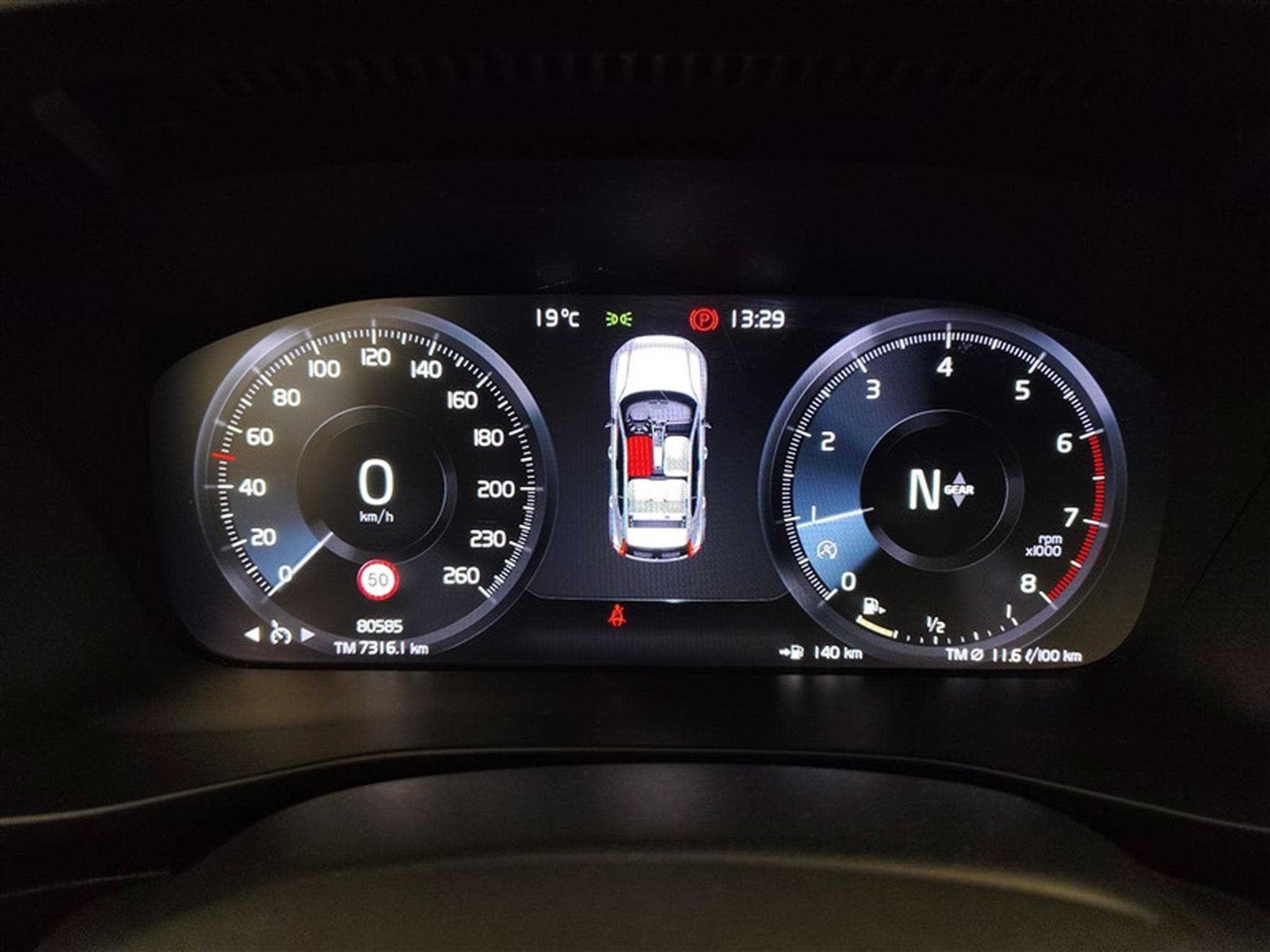Volvo XC40 1.5 T2 Momentum Pro (2021) - Photo 10