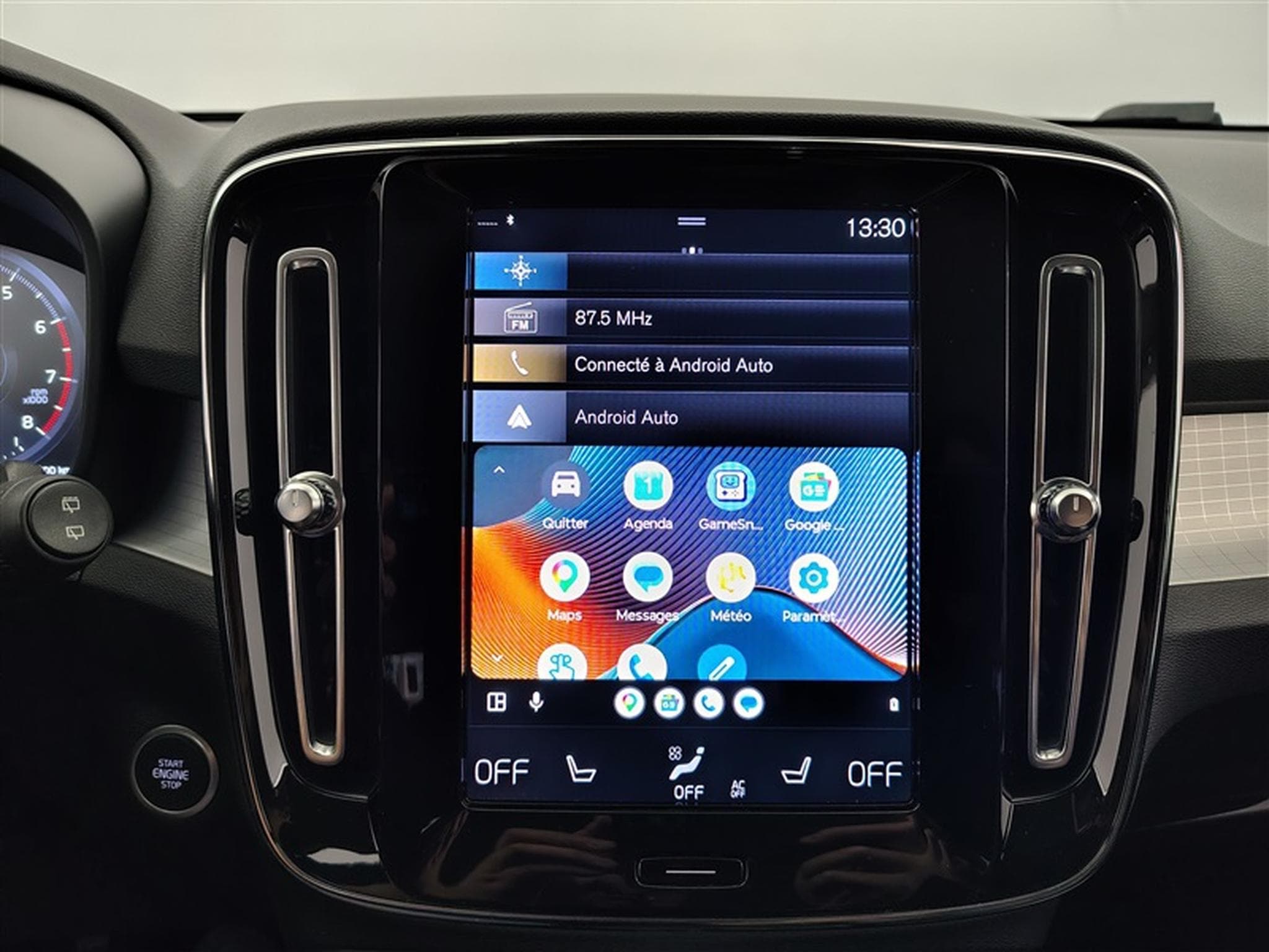 Volvo XC40 1.5 T2 Momentum Pro (2021) - Photo 21
