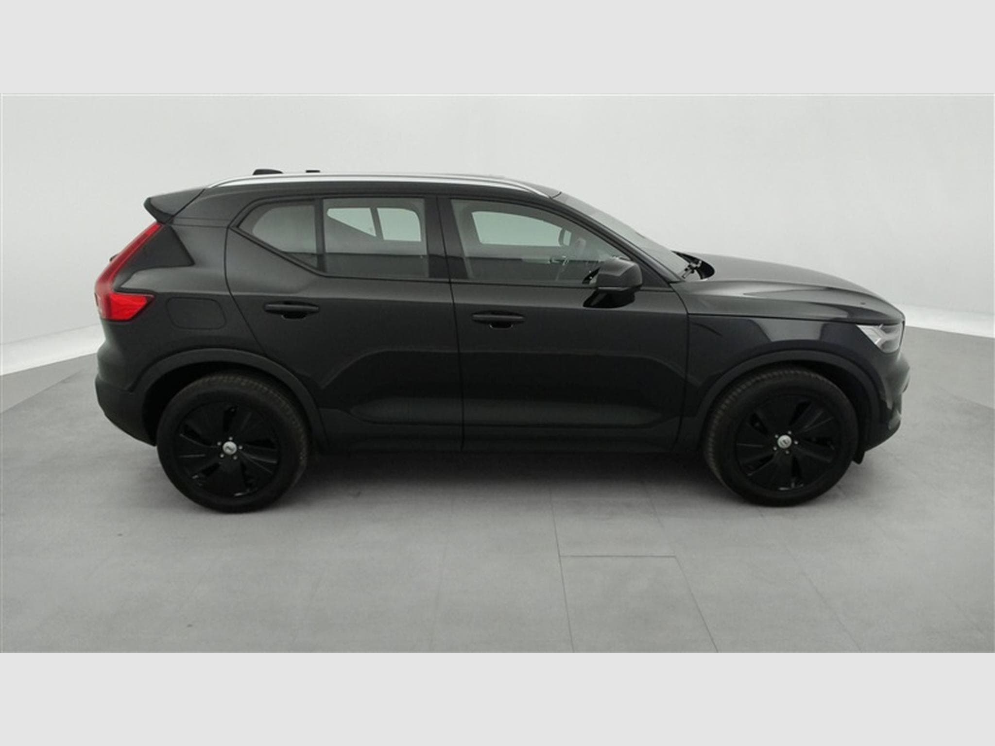 Volvo XC40 1.5 T2 Momentum Pro (2021) - Photo 25