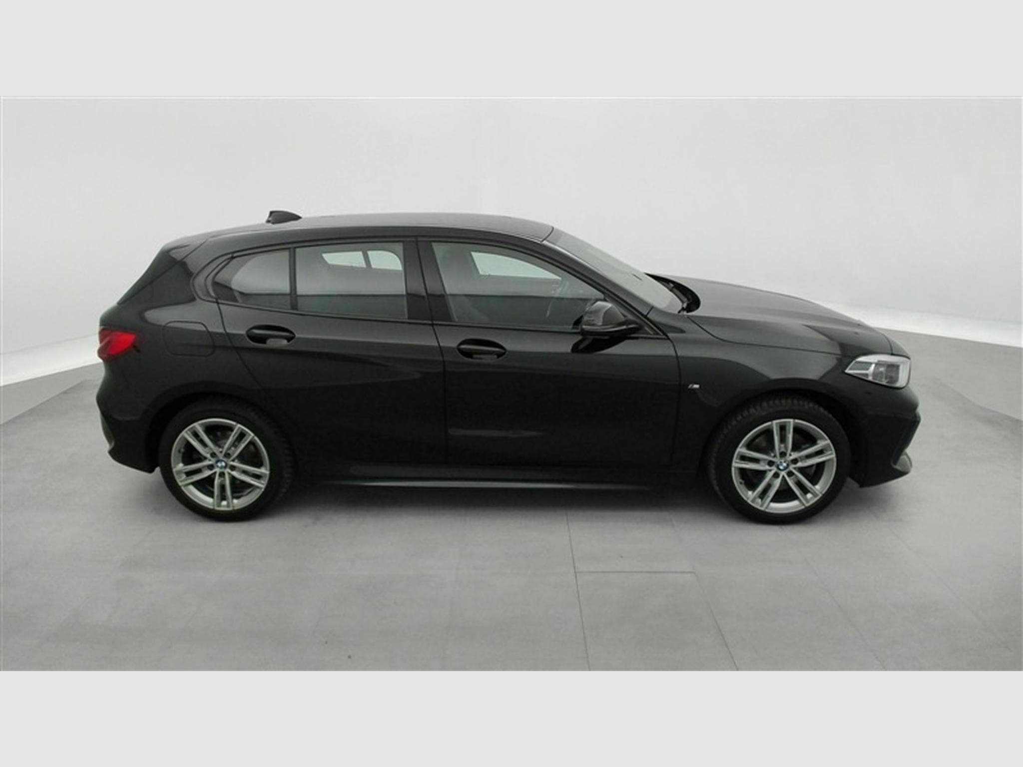 BMW 118 iA Pack M NAVI / FULL LED / S-CUIR (2023) - Photo 24