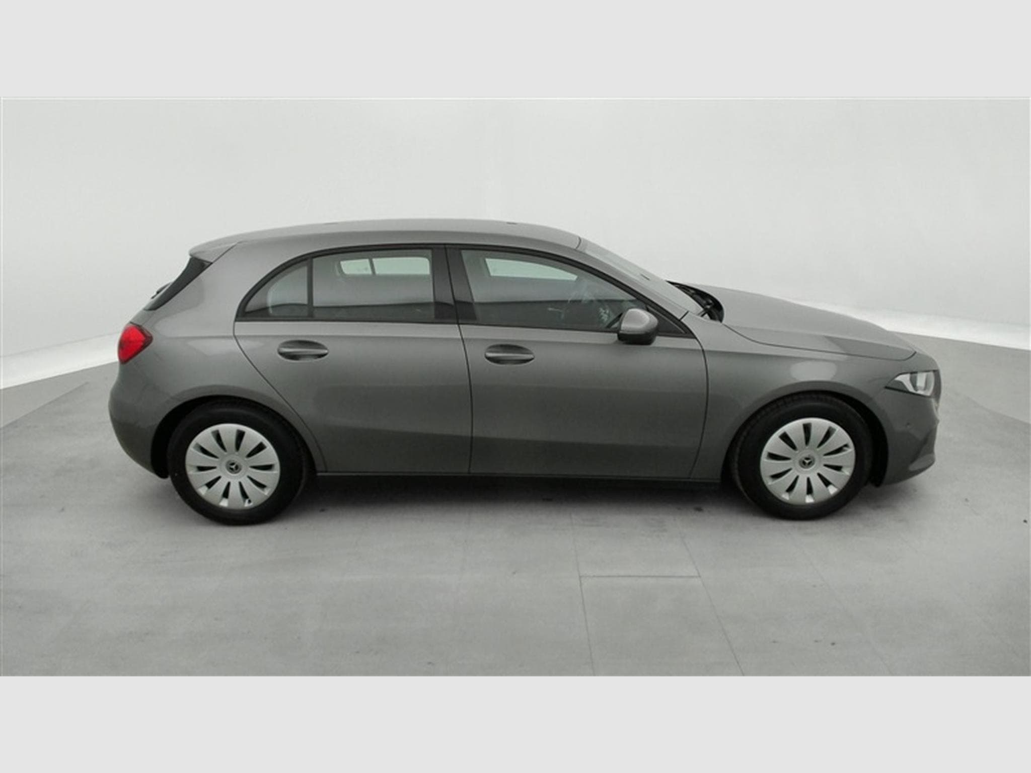 Mercedes A 160 A 160  Navi / PDC+Caméra (2022) - Photo 24