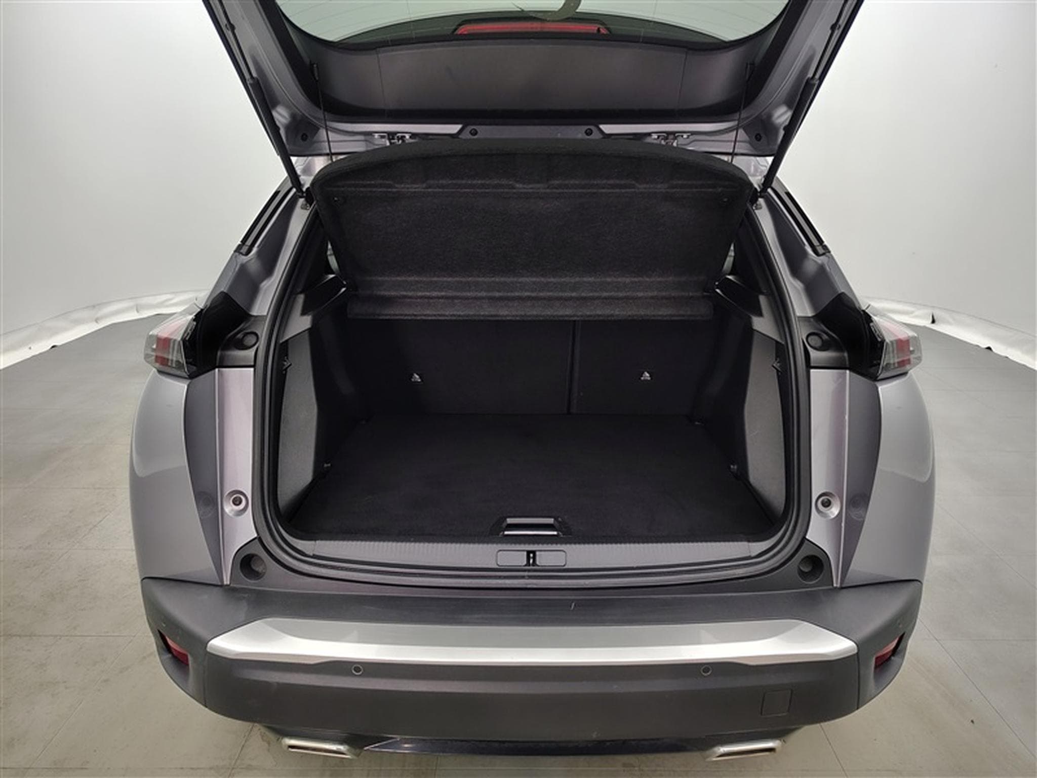 Peugeot 2008 1.2 PureTech Allure Pack EAT8 NAVI / S-CUIR / FULL LED (2022) - Photo 14