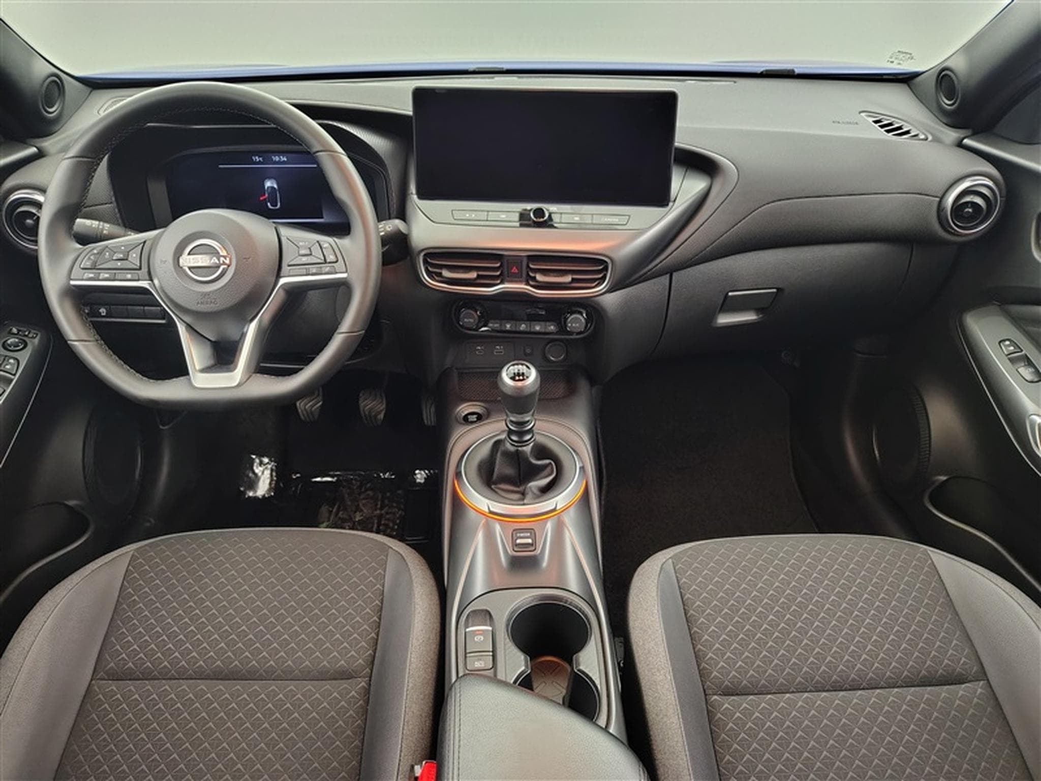 Nissan Juke 1.0 DIG-T 2WD Tekna (EU6AP) (2025) - Photo 8