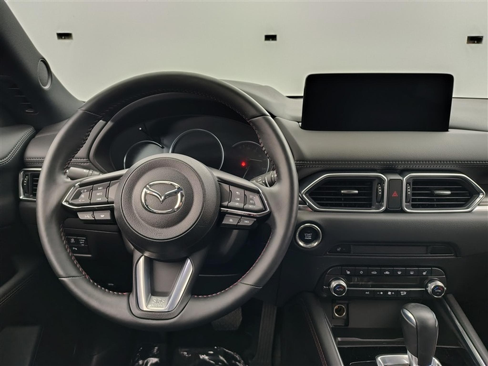 Mazda CX-5 2.0i e-SKYACTIV-G MHE 2WD Homura (2023) - Photo 9
