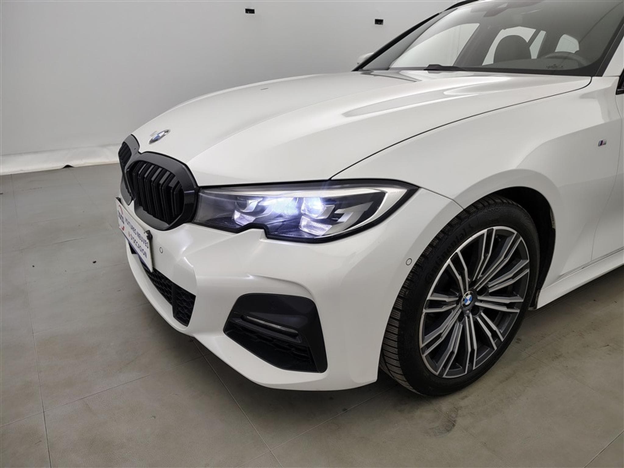 BMW 318 Touring 318 dA Pack M S-CUIR / NAVI / CARPLAY / CAMERA (2021) - Photo 15