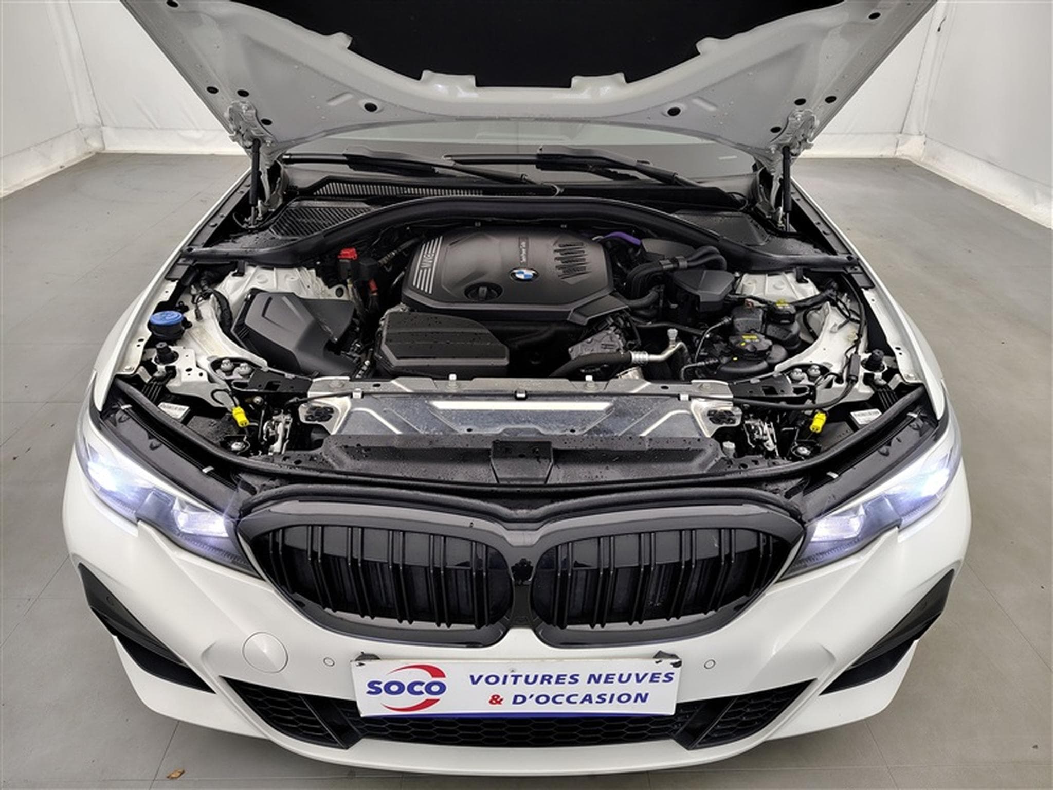BMW 318 Touring 318 dA Pack M S-CUIR / NAVI / CARPLAY / CAMERA (2021) - Photo 21