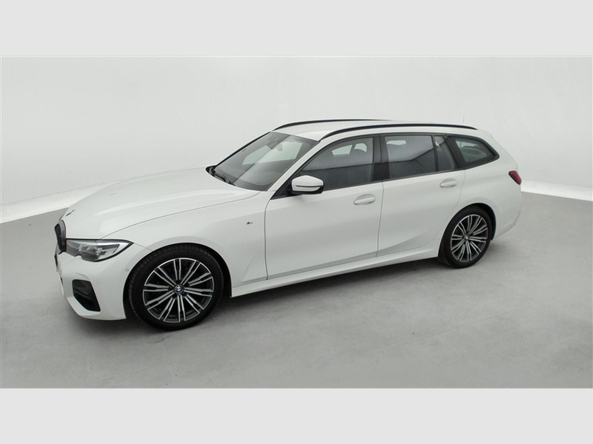 BMW 318 Touring 318 dA Pack M S-CUIR / NAVI / CARPLAY / CAMERA (2021) - Photo 23