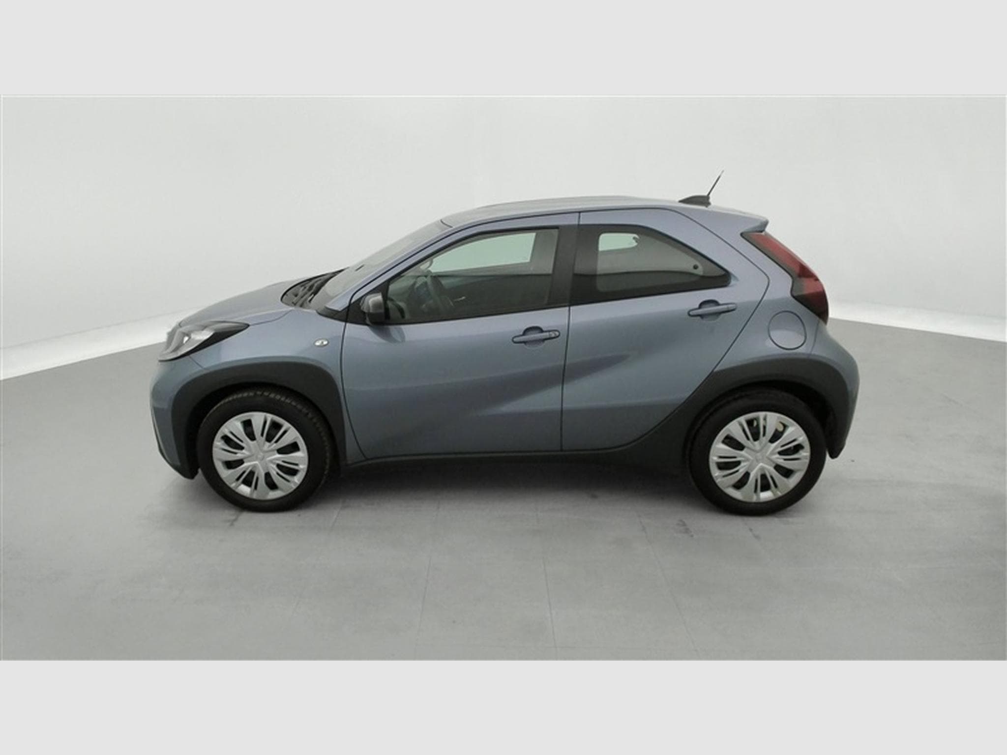 Toyota Aygo 1.0i VVT-i X pulse (2025) - Photo 3