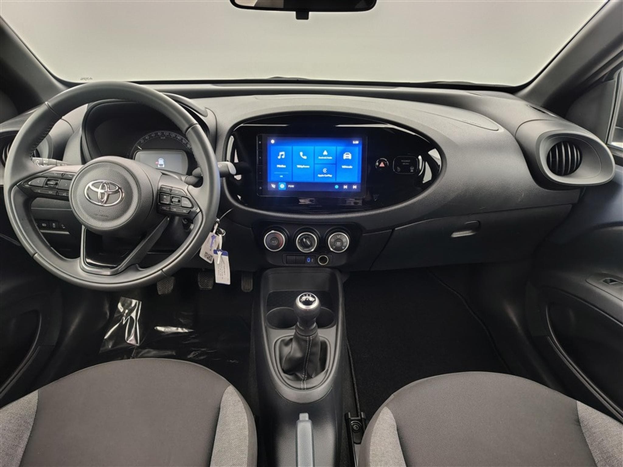 Toyota Aygo 1.0i VVT-i X pulse (2025) - Photo 8