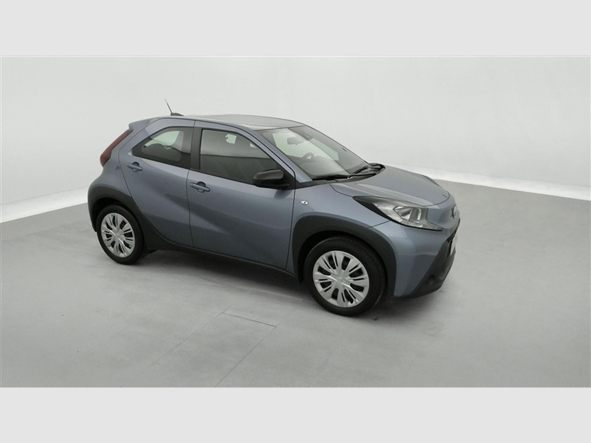 Toyota Aygo 1.0i VVT-i X pulse (2025) - Photo 22