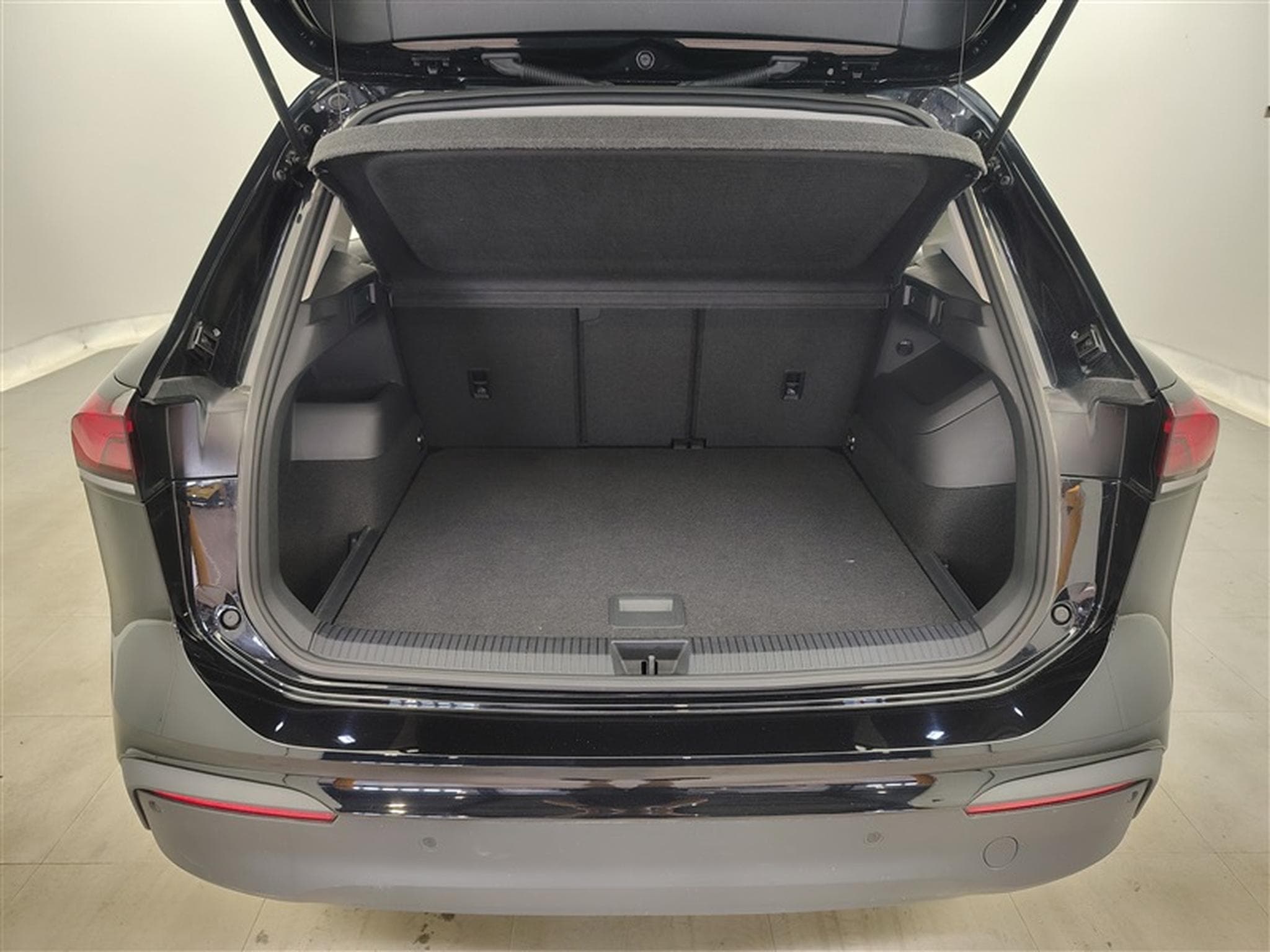 VW Tiguan 1.5 eTSI mHEV  DSG Navi Cockpit / Led / PDC+Caméra (2024) - Photo 14