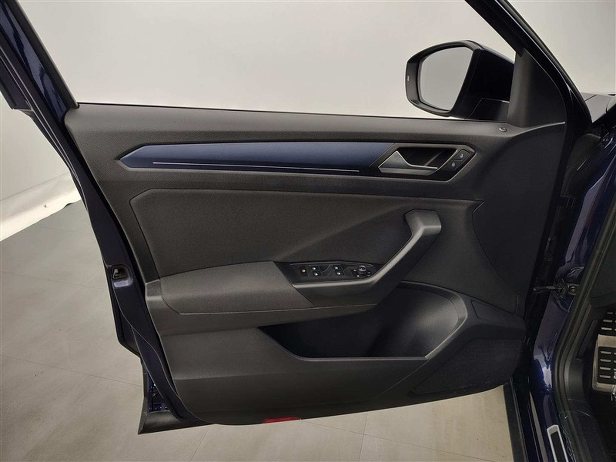 VW T-Roc 1.0 TSI United OPF (2020) - Photo 16