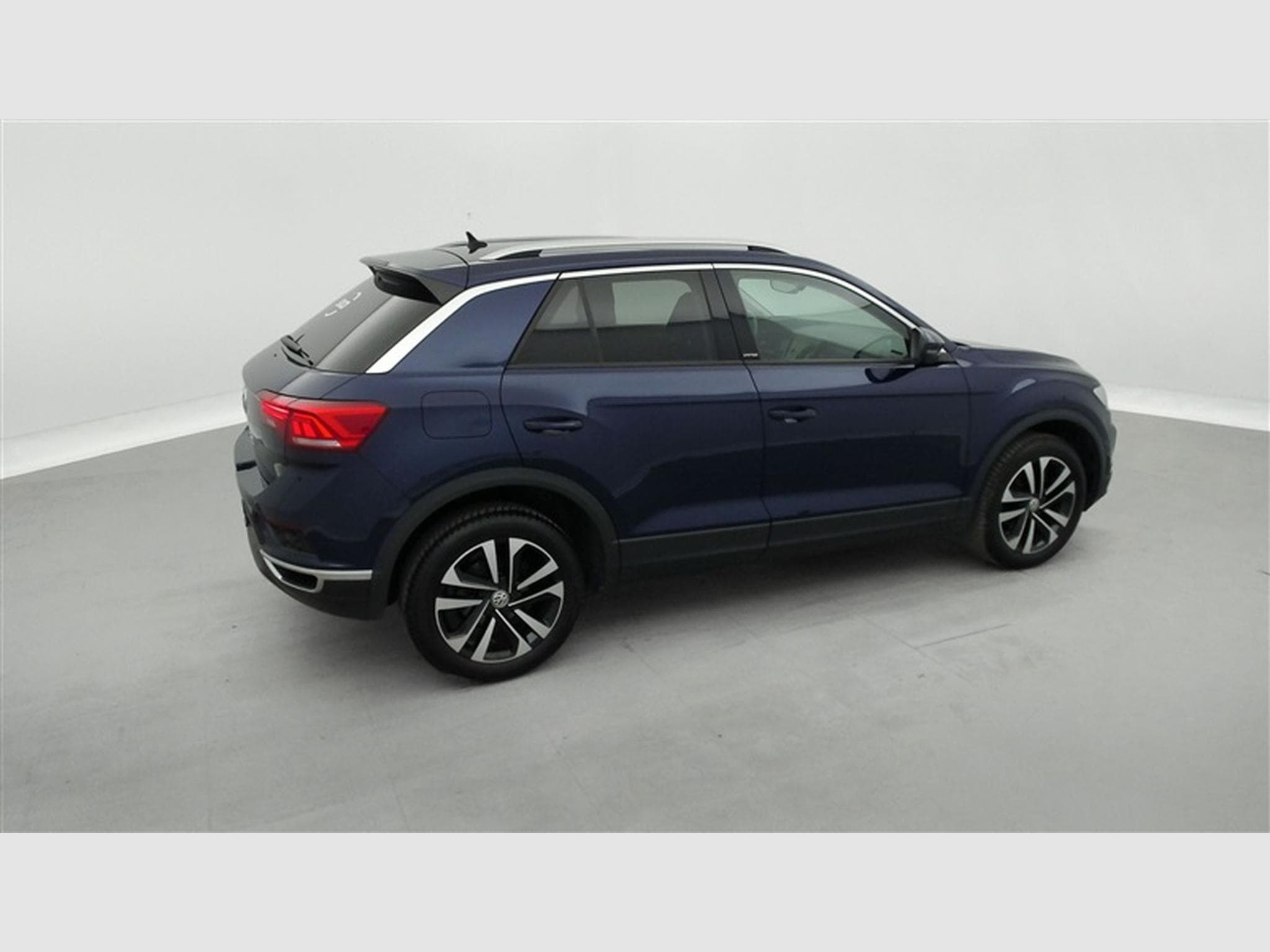VW T-Roc 1.0 TSI United OPF (2020) - Photo 25