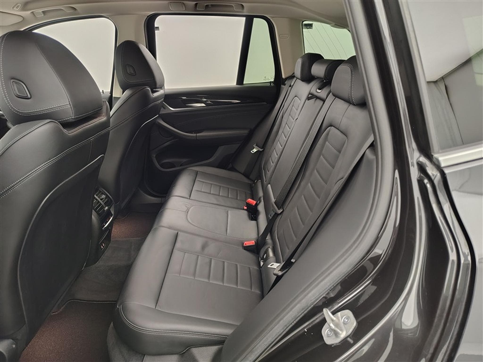 BMW X3 2.0 dA sDrive18 MHEV NAVI / CUIR SPORT / FULL LED (2022) - Foto 13