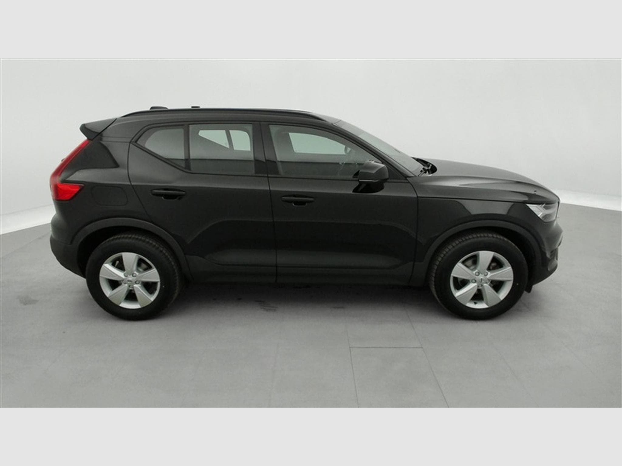 Volvo XC40 1.5 T2 Momentum Core Geartronic NAVI/FULL LED/JA17/PDC (2022) - Foto 24