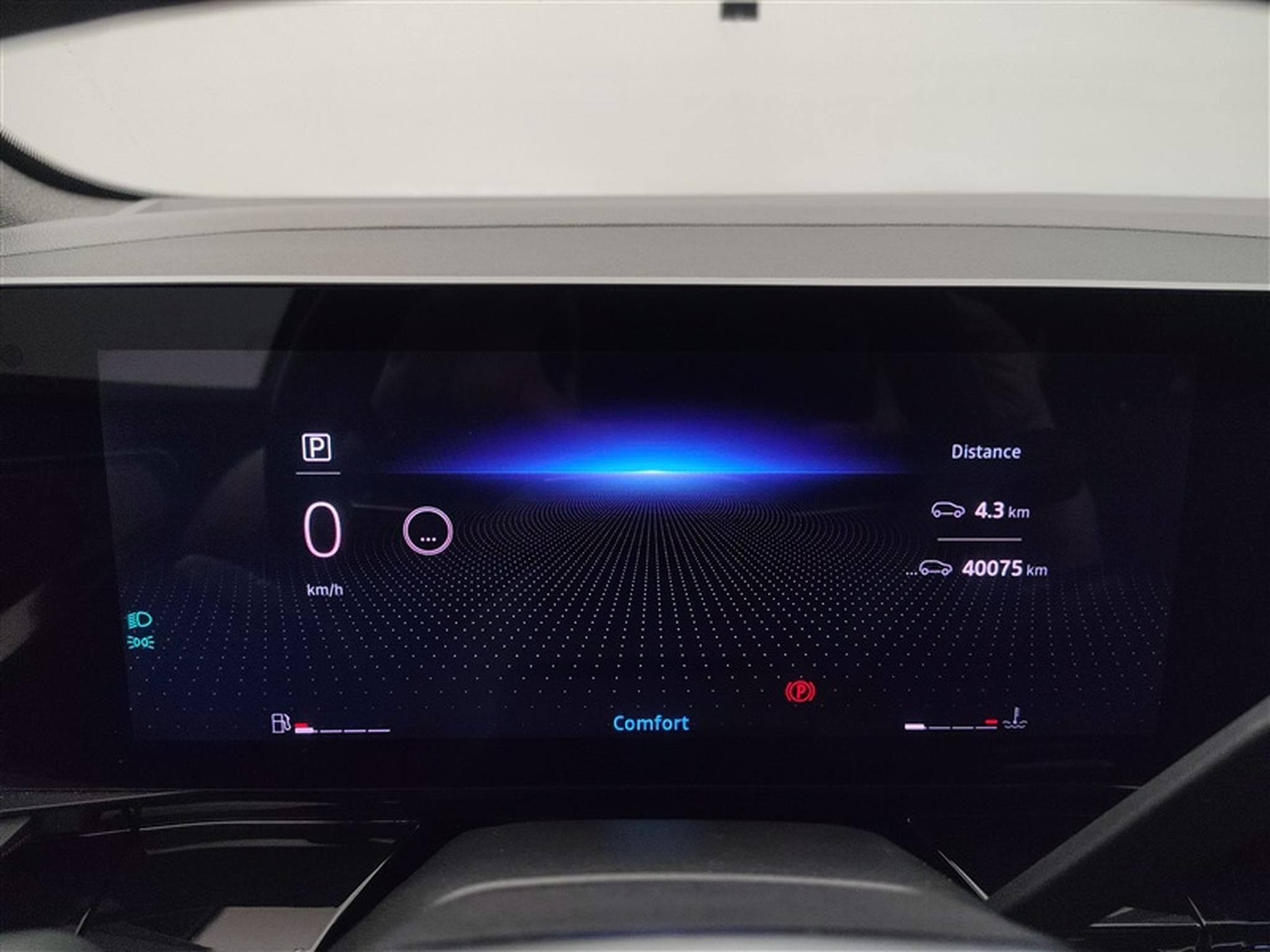 Renault Austral 1.3 TCe MHEV Techno Esprit Alpine160 EDC (2023) - Foto 10