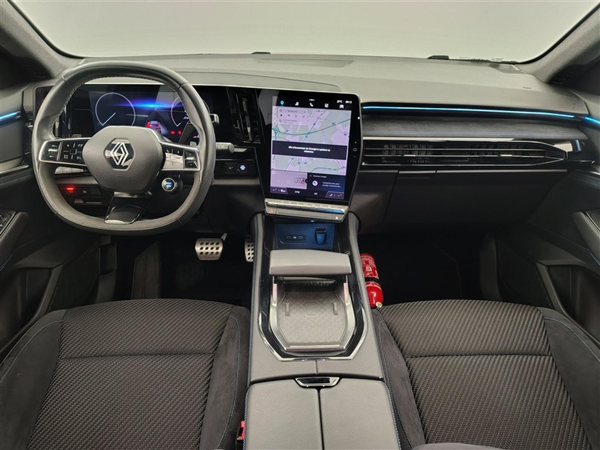 Renault Austral 1.3 TCe MHEV Techno Esprit Alpine160 EDC (2023) - Foto 8