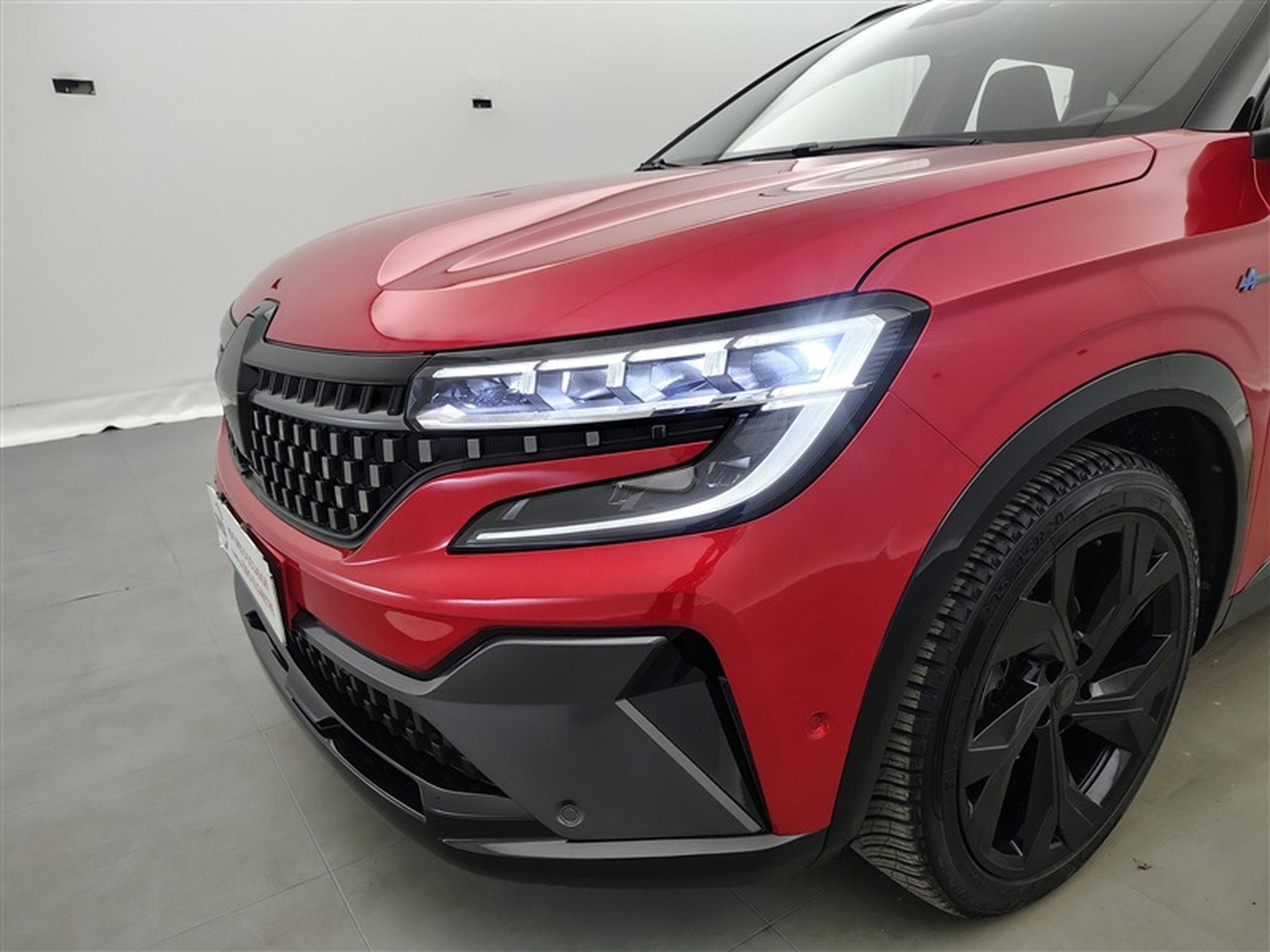 Renault Austral 1.3 TCe MHEV Techno Esprit Alpine160 EDC (2023) - Foto 15