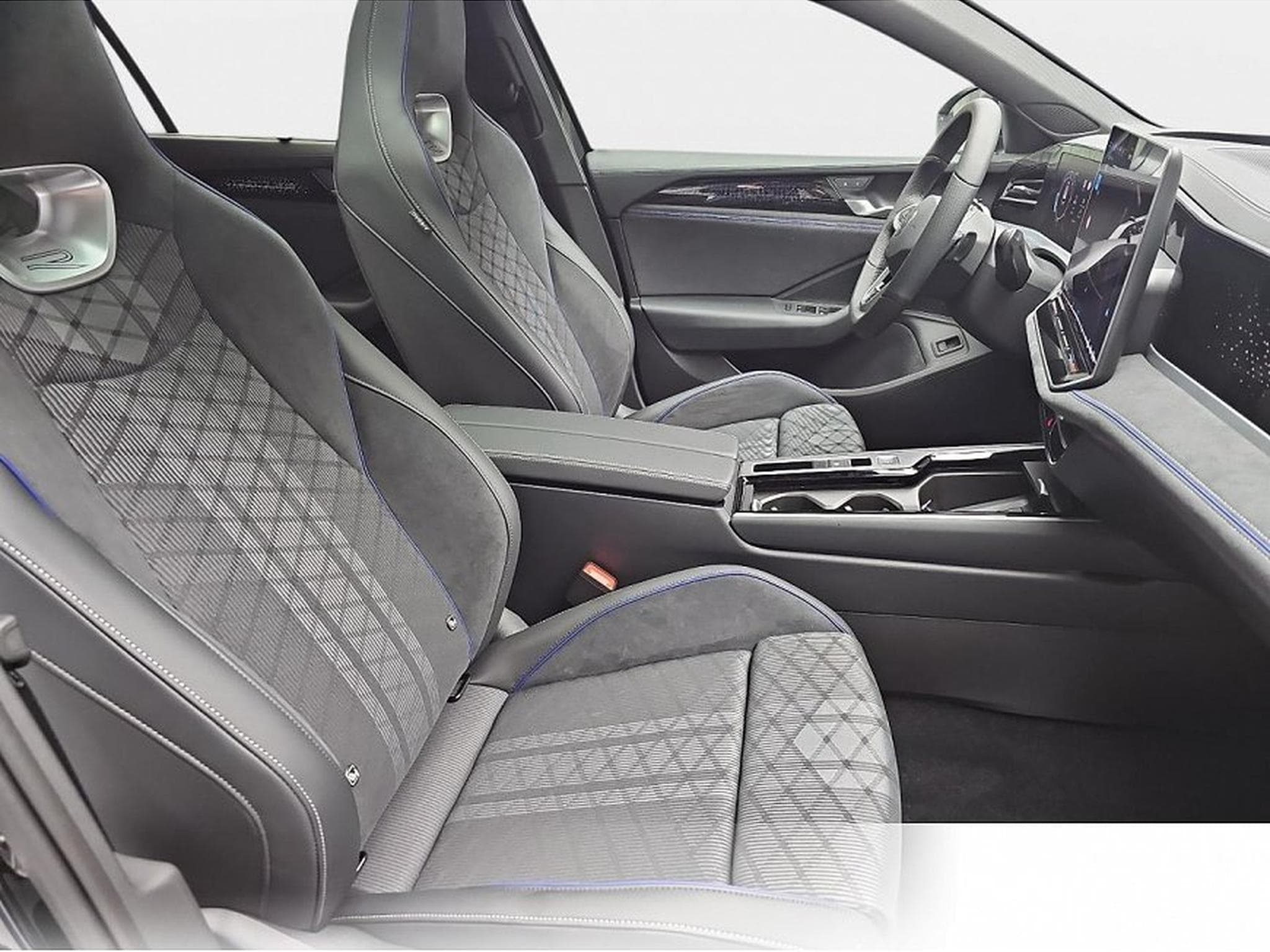 VW Passat (2026) - Photo 15