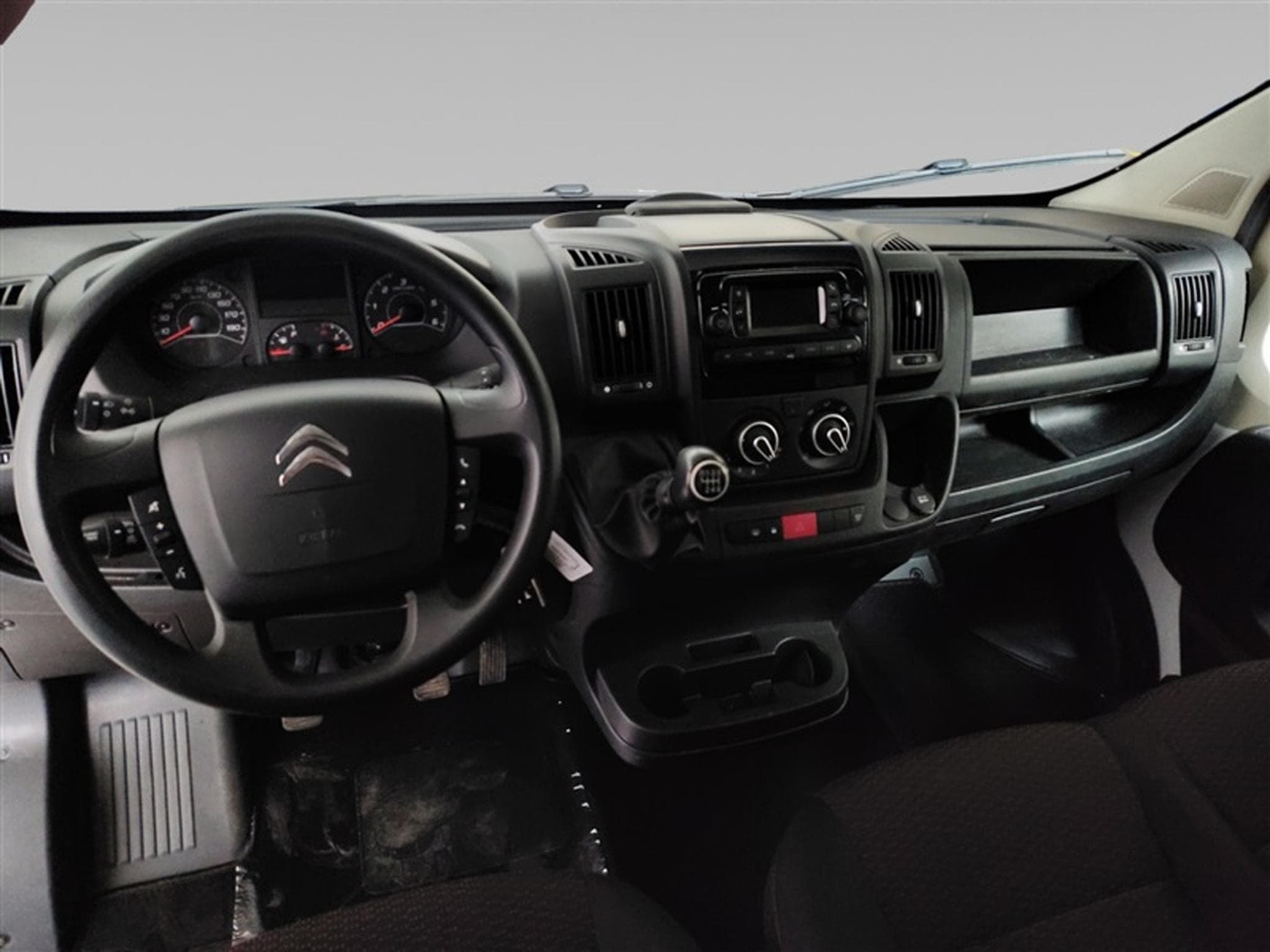 Citroen Jumper 2.2 BlueHDi 140cv L2H2 Driver GALERIE / CLIM / BLUETOOTH (2023) - Foto 8