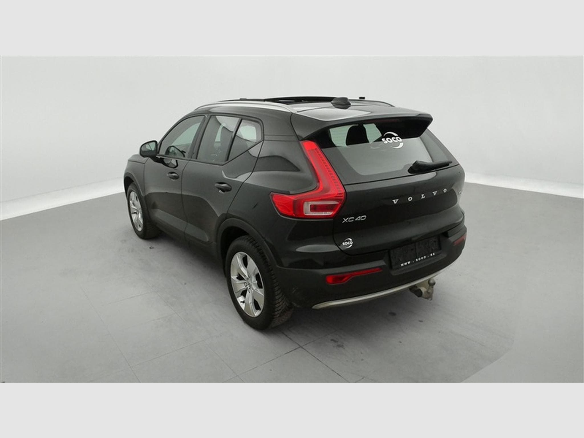 Volvo XC40 1.5 T3 Momentum Pro S-CUIR/NAVI/TO PANO/FULL LED/JA/PDC (2019) - Photo 2