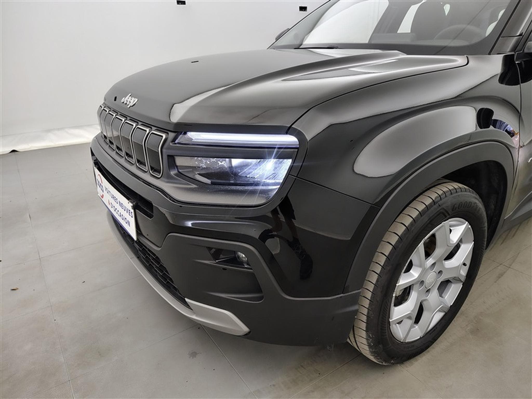 Jeep Avenger 1.2 Turbo 100cv Altitude NAVI / FULL LED / CUIR PARTIEL /CAM (2025) - Photo 15