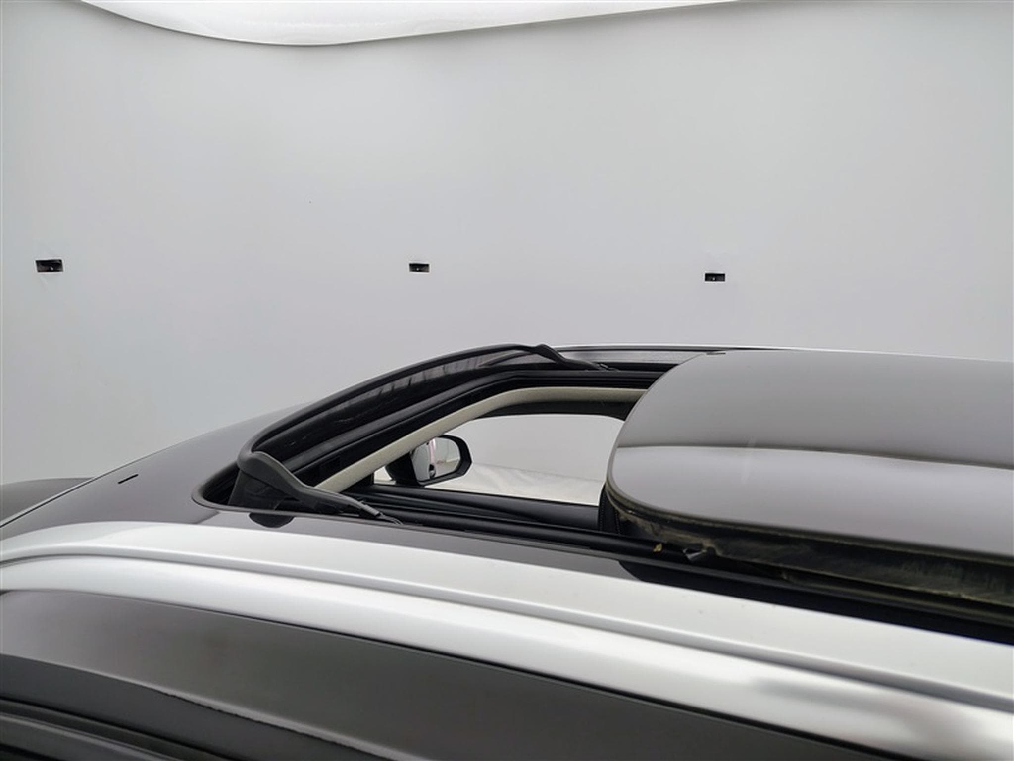 Volvo XC40 1.5 T3 Momentum Pro S-CUIR/NAVI/TO PANO/FULL LED/JA/PDC (2019) - Photo 18