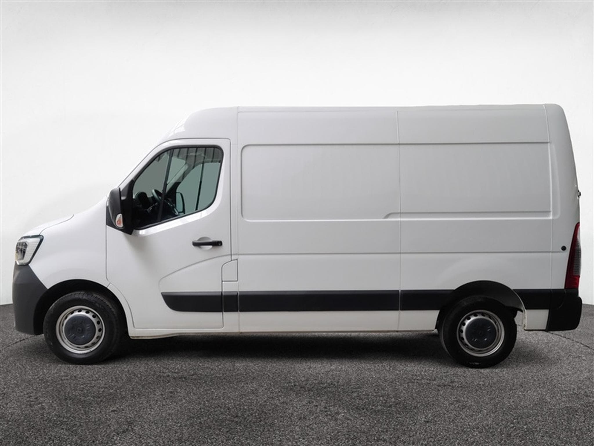 Renault Master 2.3 dCi 35 L2H2 Grand Confort NAVI / CLIM (2023) - Foto 3