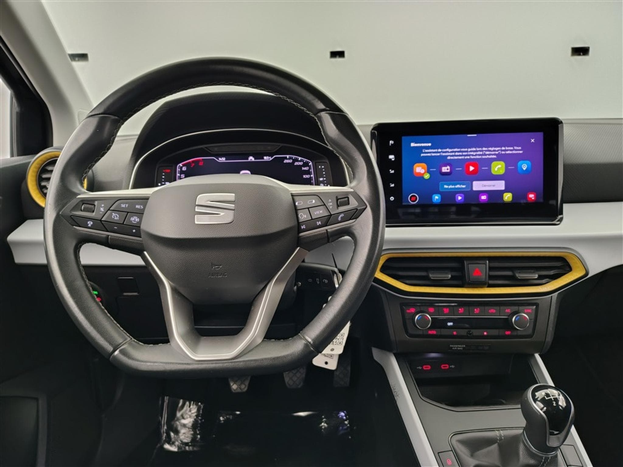 Seat Arona 1.0 TSI 110cv Style NAVI COCKPIT / FULL LED / PDC AR / JA16" (2022) - Foto 9