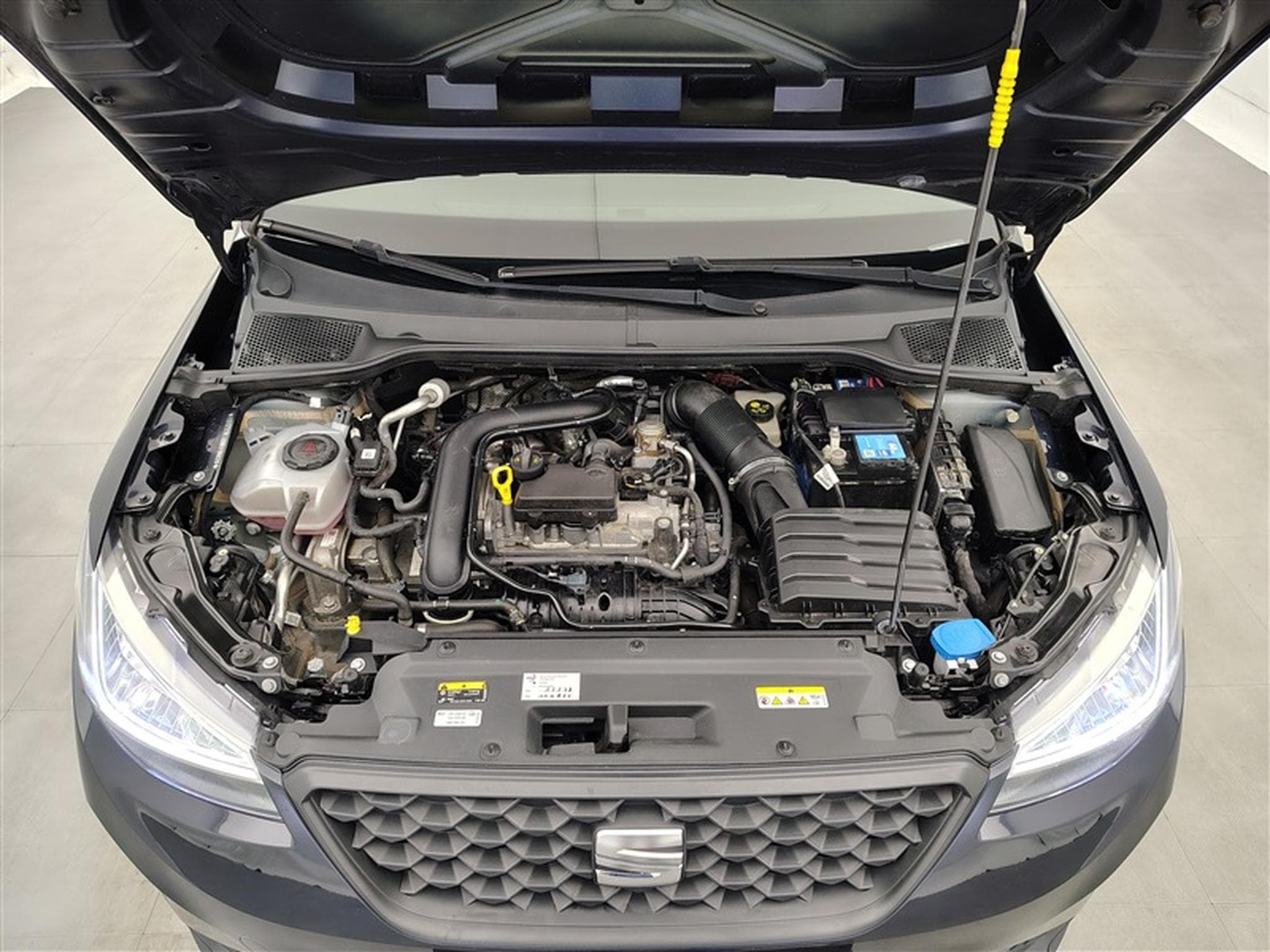 Seat Arona 1.0 TSI 110cv Style NAVI COCKPIT / FULL LED / PDC AR / JA16" (2022) - Foto 19