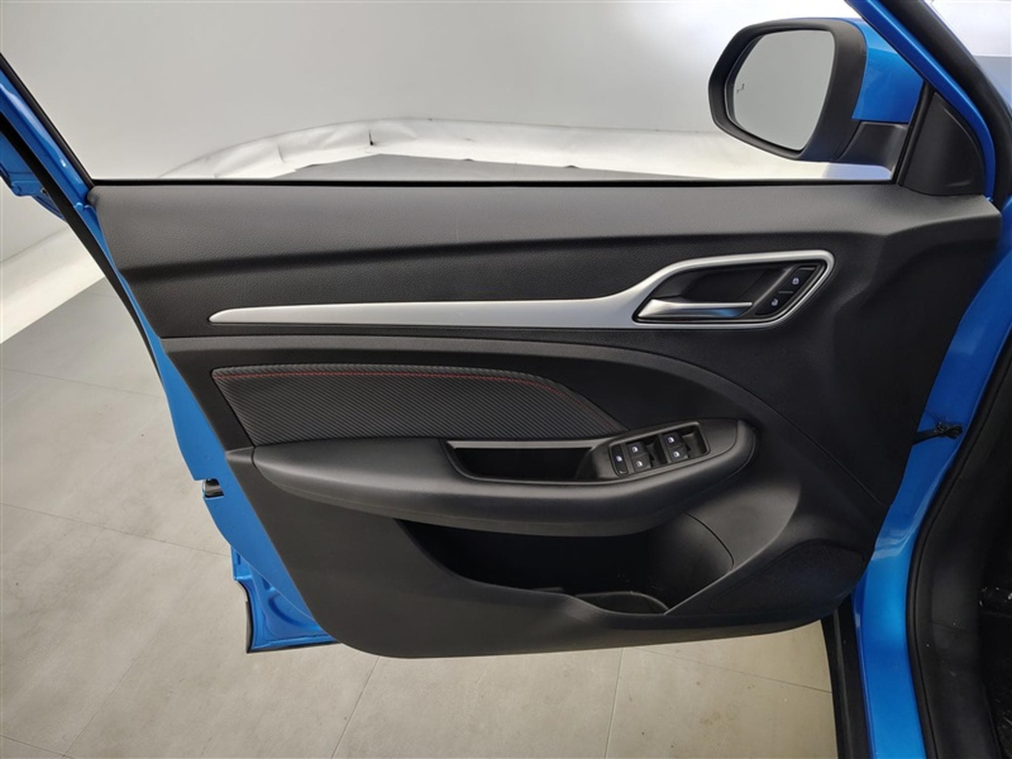MG ZS 1.0 T-GDi Luxury **CAM/CARPLAY/LED** (2023) - Foto 17