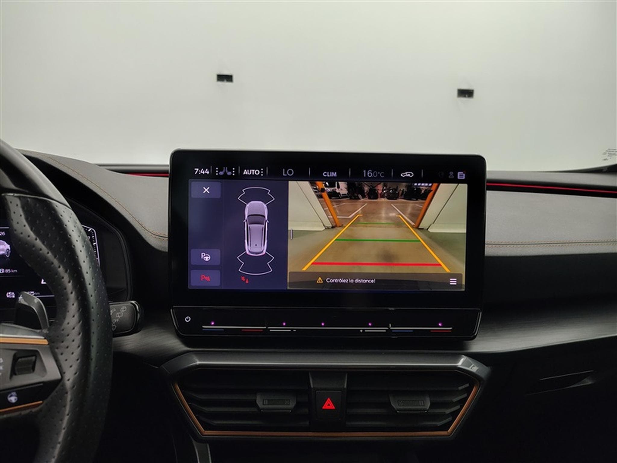 Cupra Formentor 1.5 TSI 150cv DSG NAVI / CARPLAY / FULL LED / CAMERA / JA 18 (2024) - Foto 18