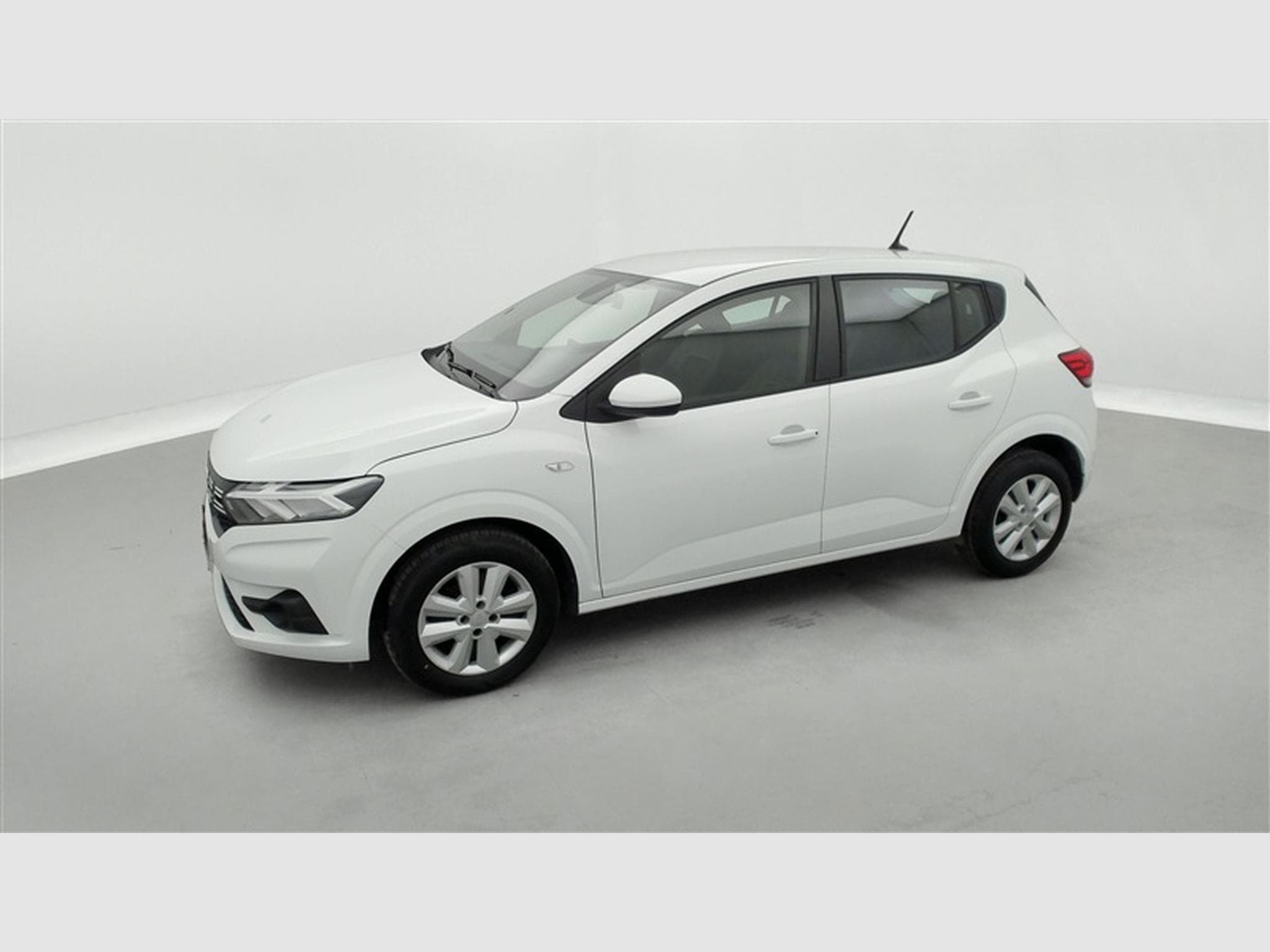 Dacia Sandero 1.0 TCe Expression CVT (2024) - Foto 19