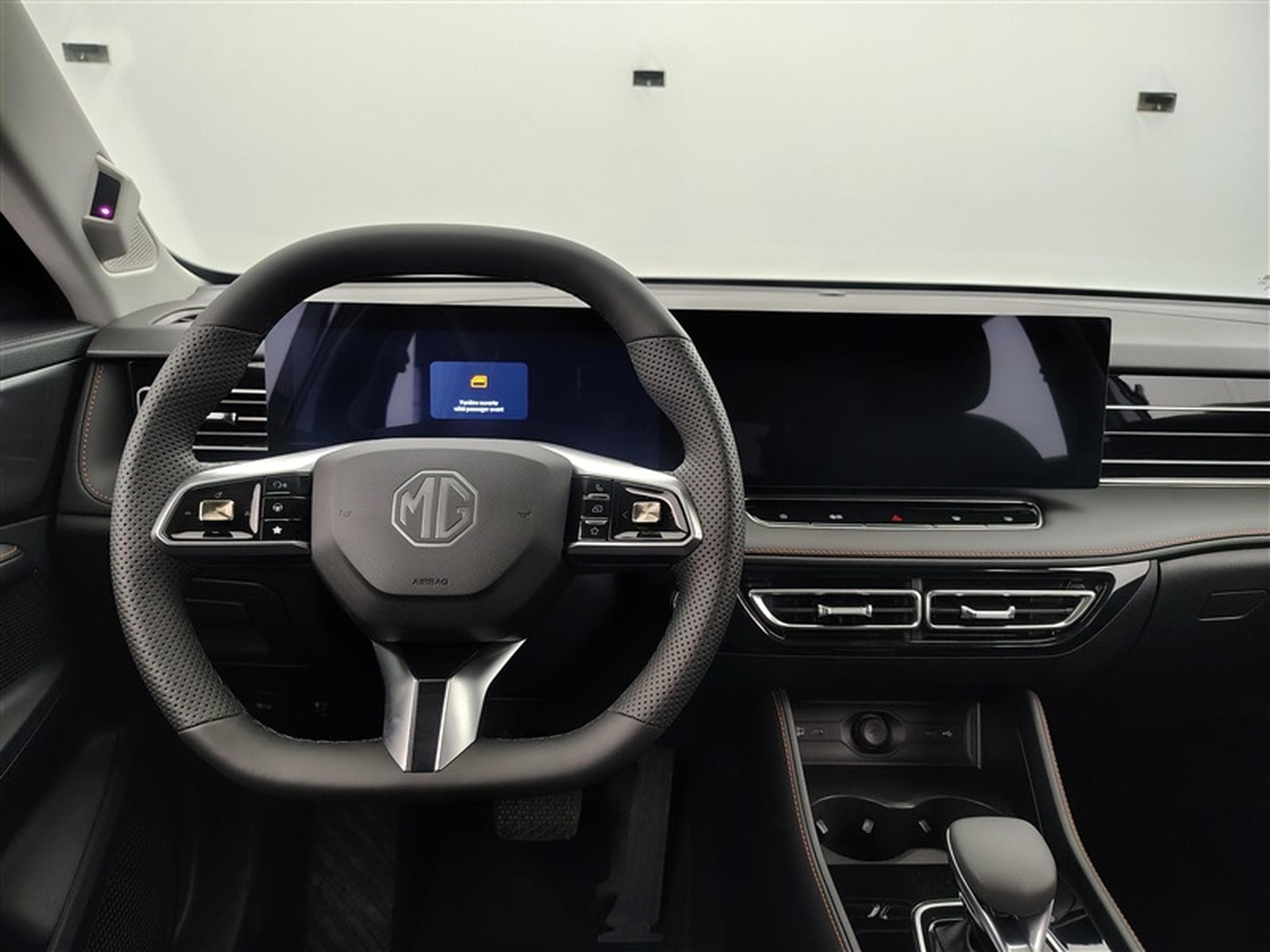 MG HS 1.5 Hybrid+ Luxury CUIR / NAVI / CAMERA360° / CARPLAY (2026) - Foto 9