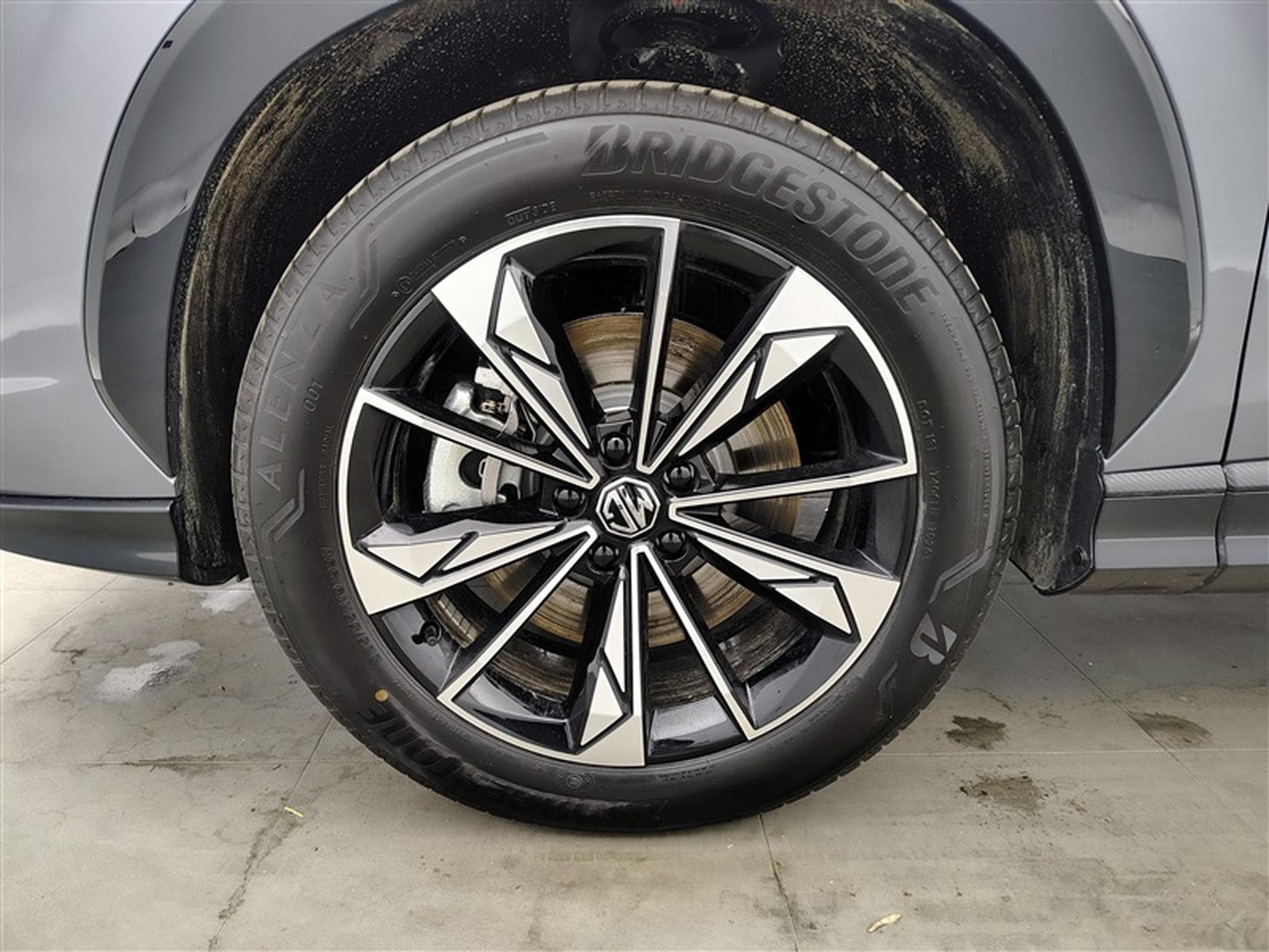 MG HS 1.5 Hybrid+ Luxury CUIR / NAVI / CAMERA360° / CARPLAY (2026) - Foto 6