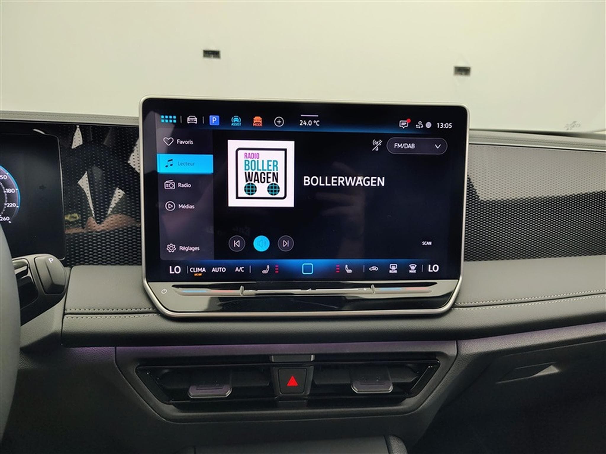 VW Tiguan 1.5 TSI 130cv DSG United CARPLAY / FULL LED / CAMERA 360° (2026) - Photo 11