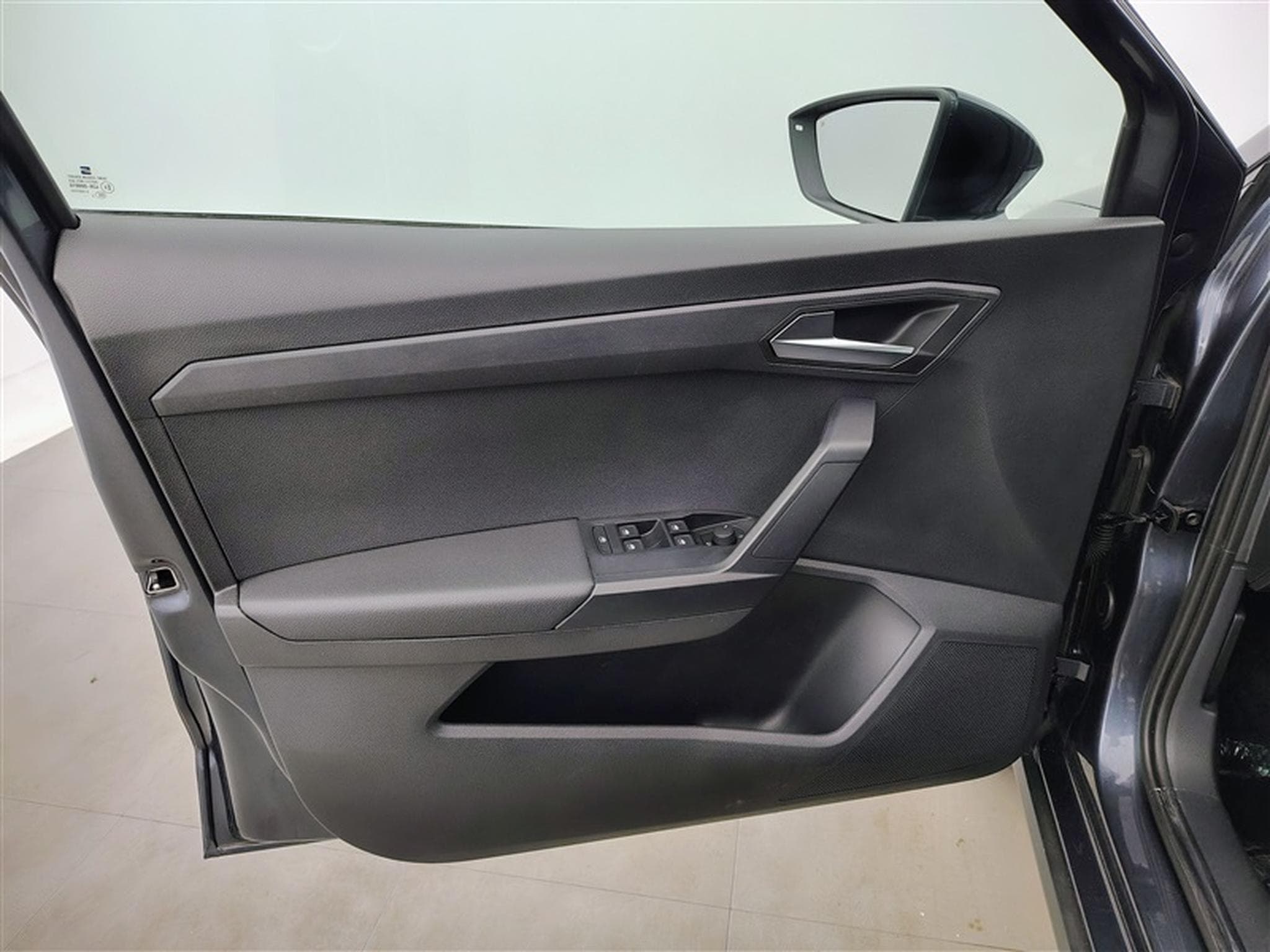 Seat Arona 1.0 TSI Move! Full Link DSG (2023) - Photo 16
