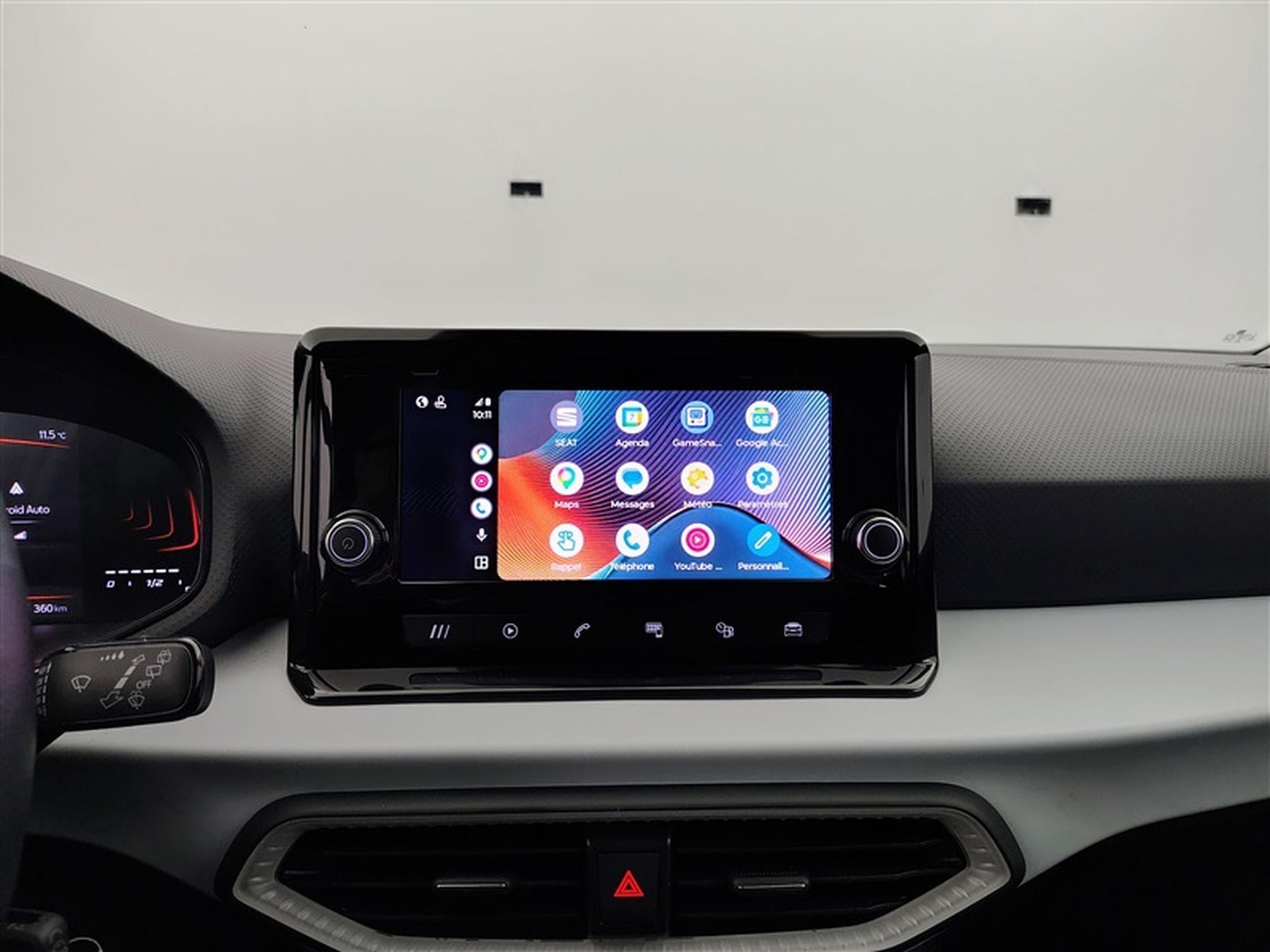 Seat Arona 1.0 TSI Move! Full Link DSG (2023) - Photo 19
