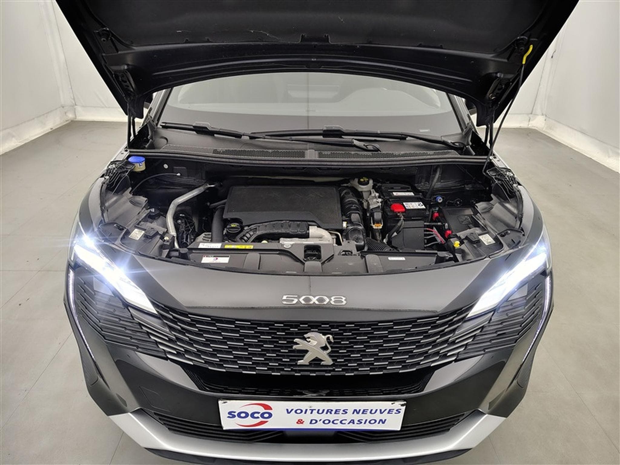 Peugeot 5008 1.2 PureTech 130Cv EAT8 Active Pack  7PL / NAVI / CAMERA (2023) - Photo 18