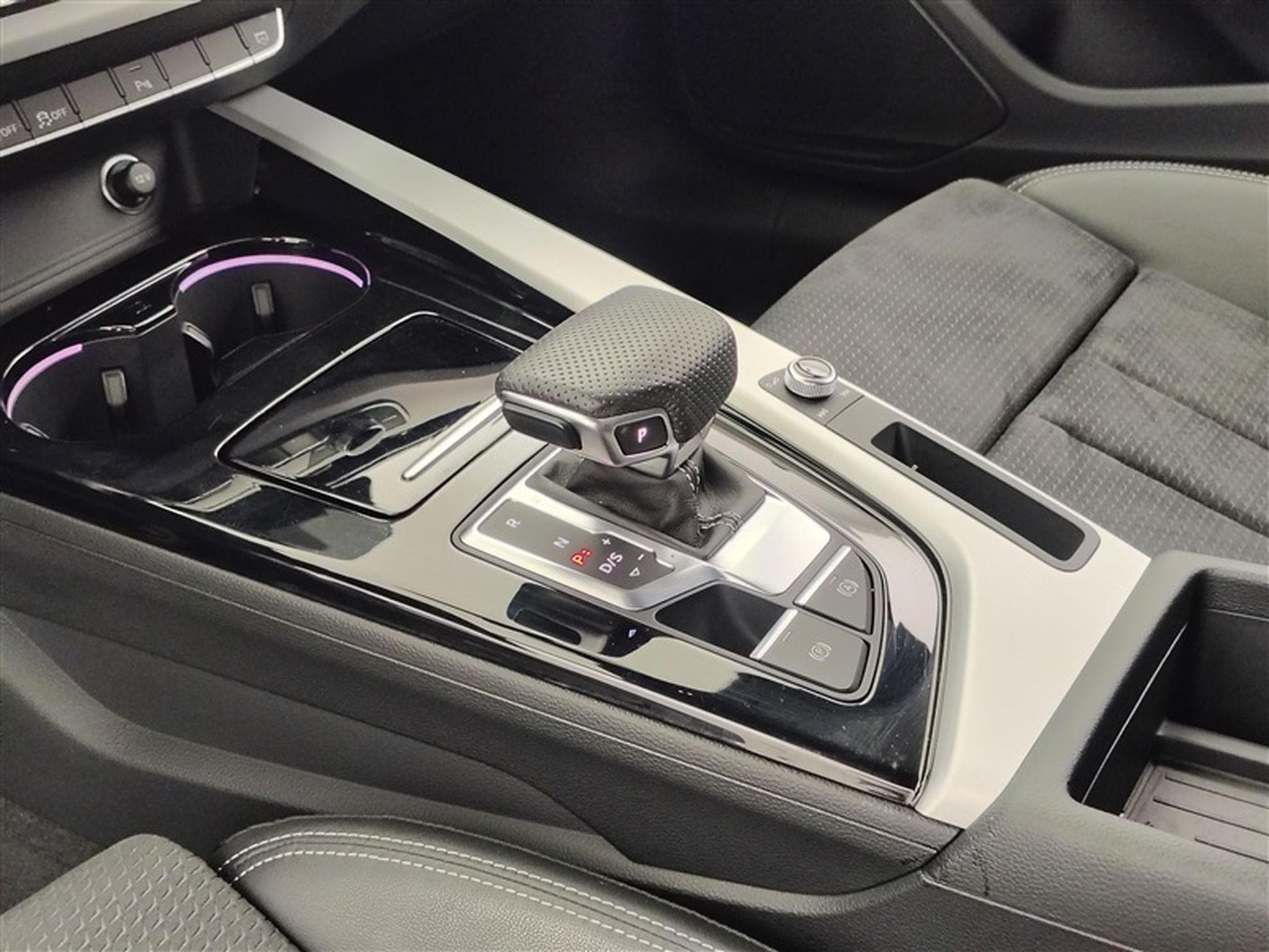 Audi A5 35 TDi 163Cv S-Tronic S-Line NAVI / CARPLAY / CAMERA (2023) - Photo 12